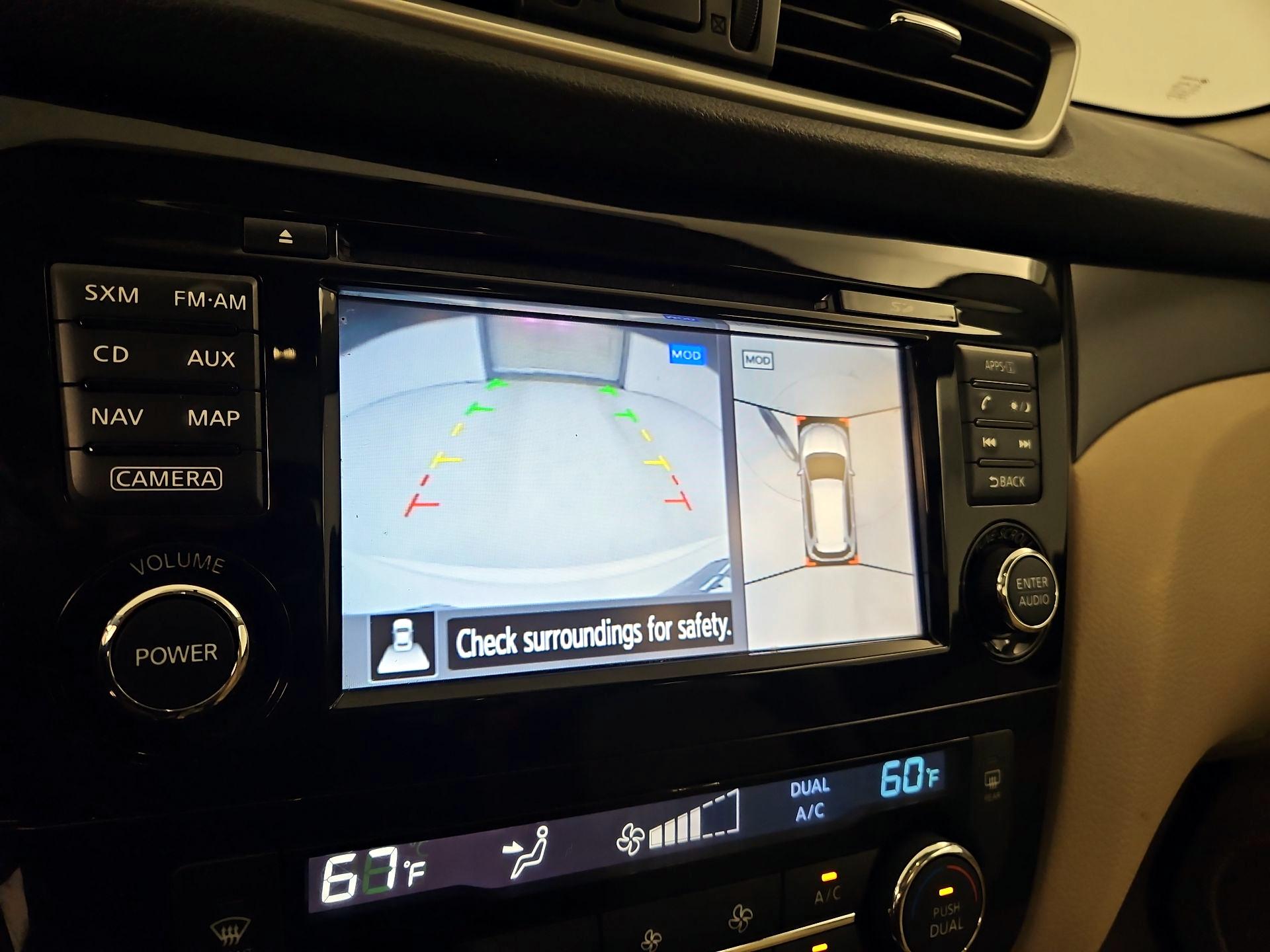 Thumbnail: 2016 Nissan Rogue - 13