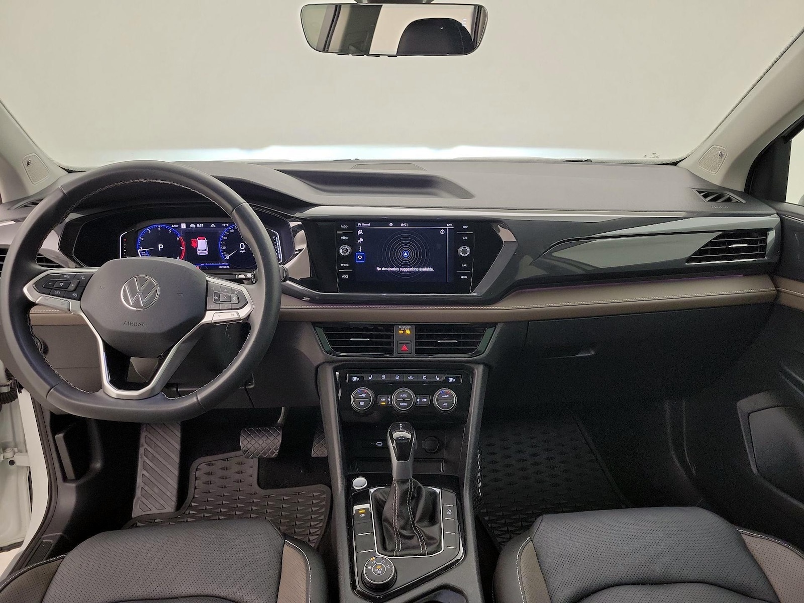 2024 Volkswagen Taos SEL - Photo 10