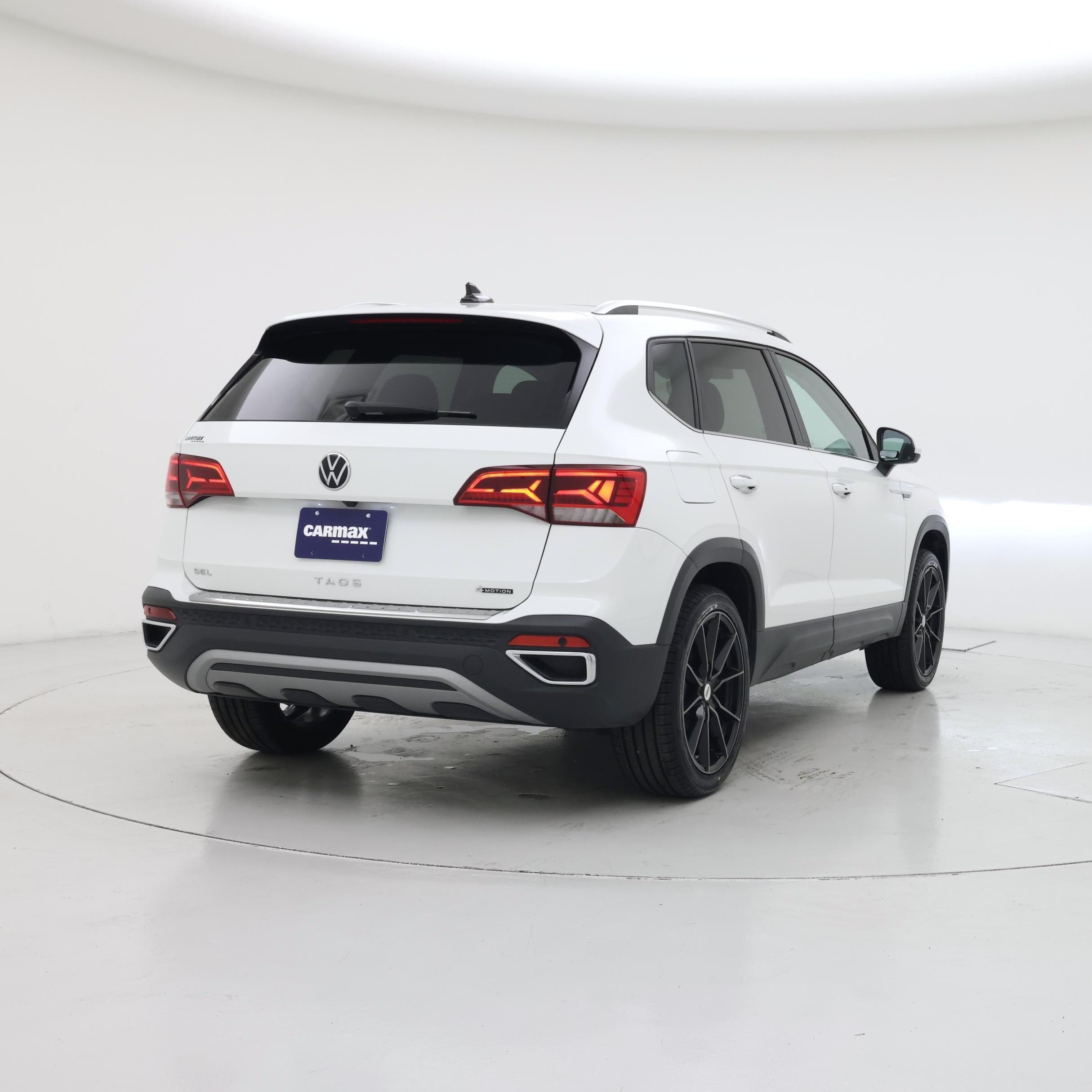 Thumbnail: 2024 Volkswagen Taos - 8