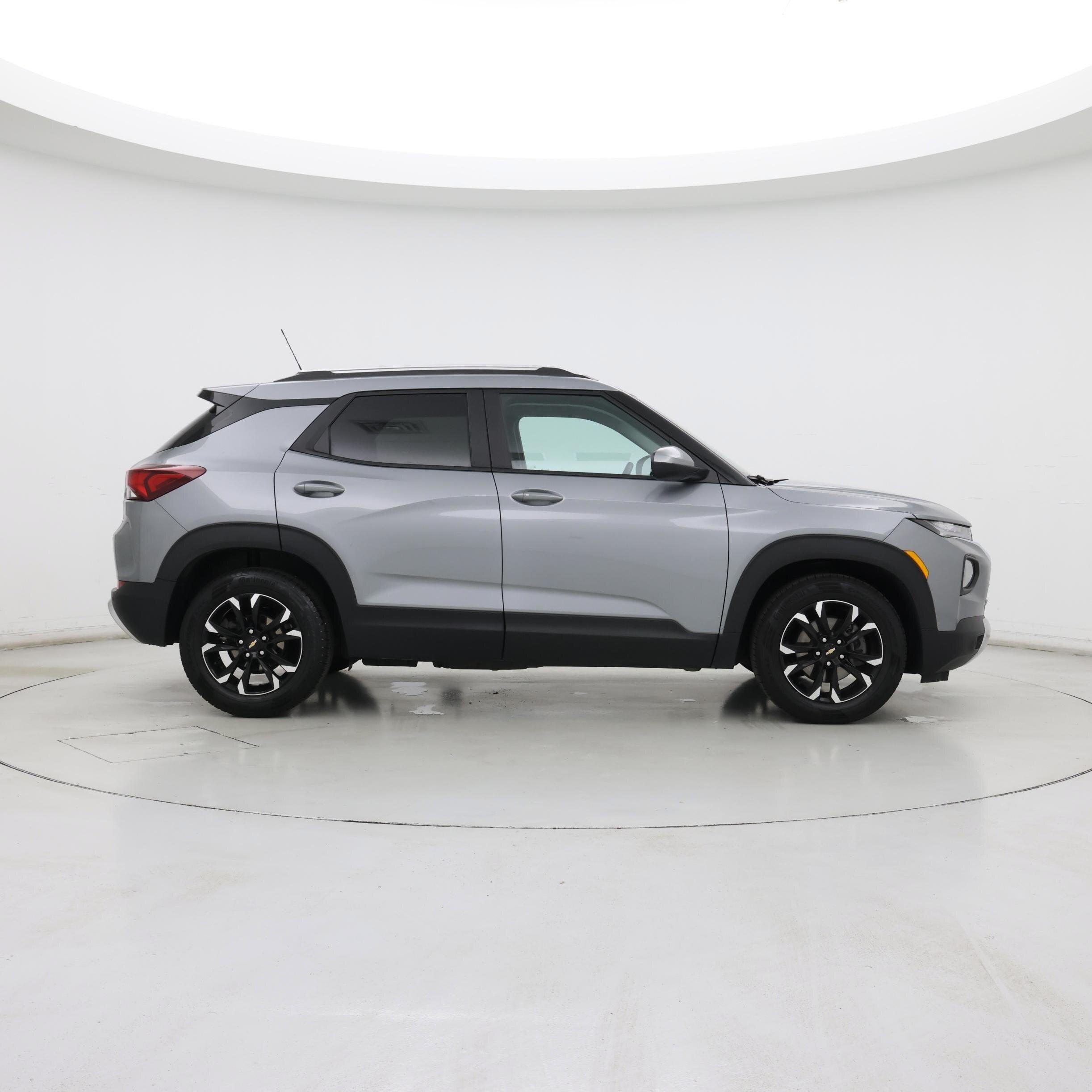 Thumbnail: 2023 Chevrolet TrailBlazer - 7