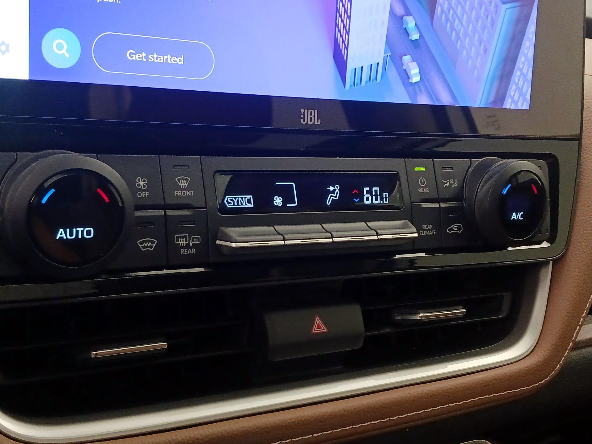 Thumbnail: 2024 Toyota Grand Highlander - 16