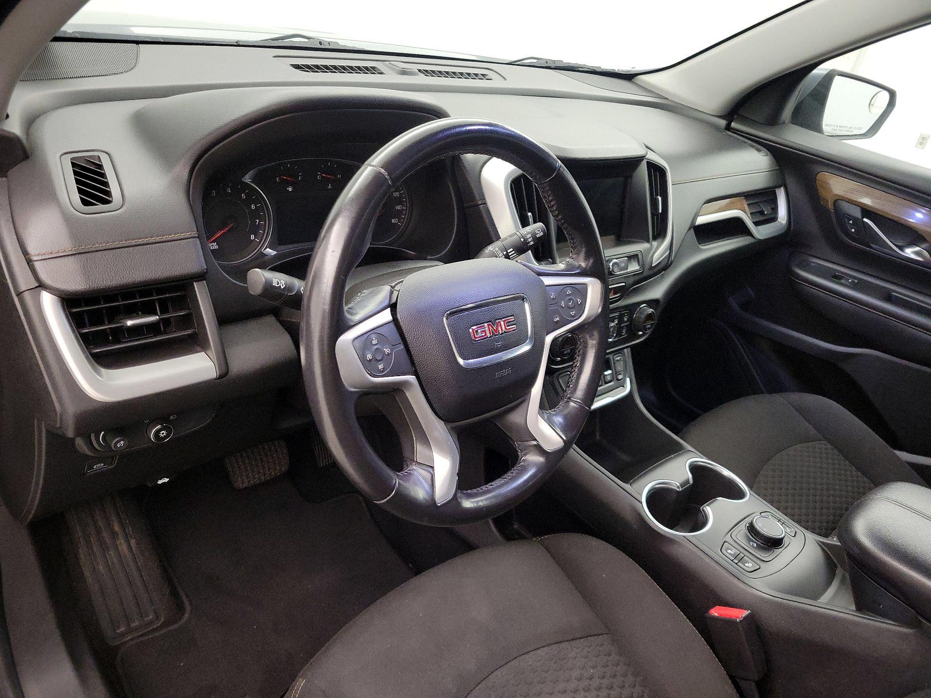 Thumbnail: 2019 GMC Terrain - 9