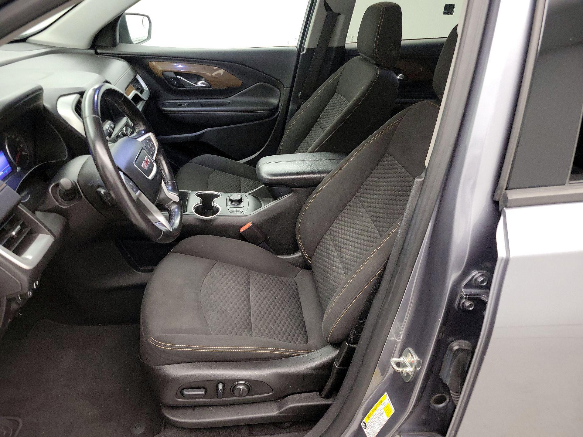 Thumbnail: 2019 GMC Terrain - 11
