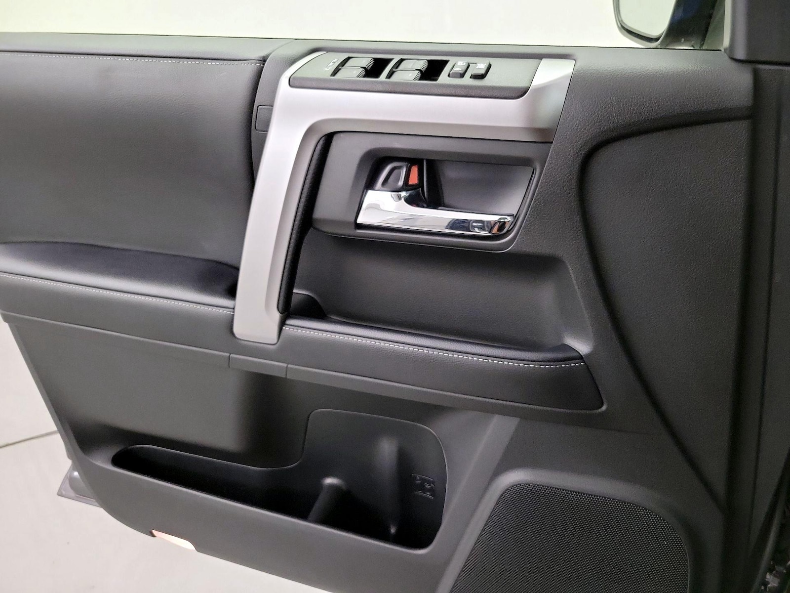 2023 Toyota 4Runner SR5 Premium - Photo 11