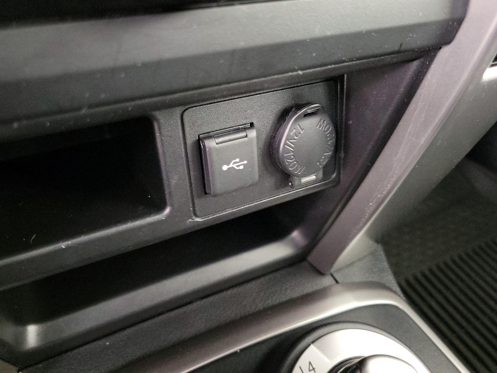 2023 Toyota 4Runner SR5 Premium - Photo 18