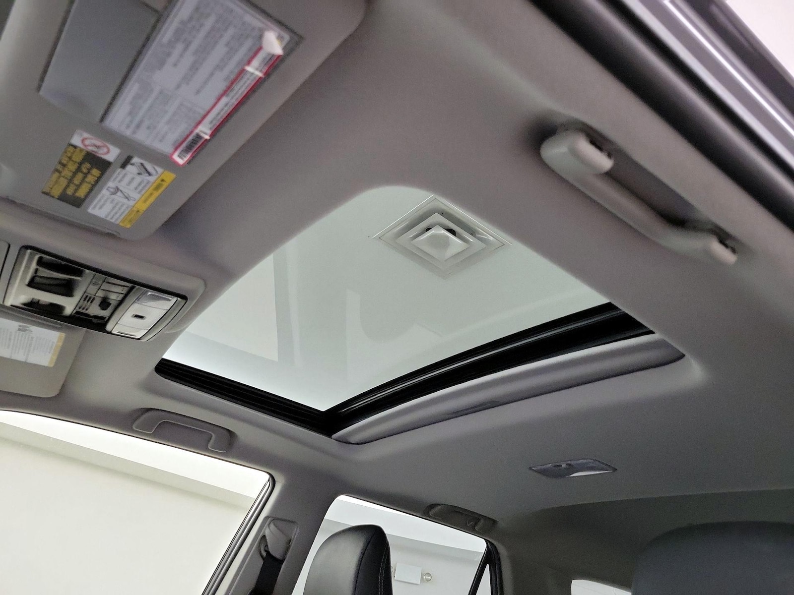 2023 Toyota 4Runner SR5 Premium - Photo 19