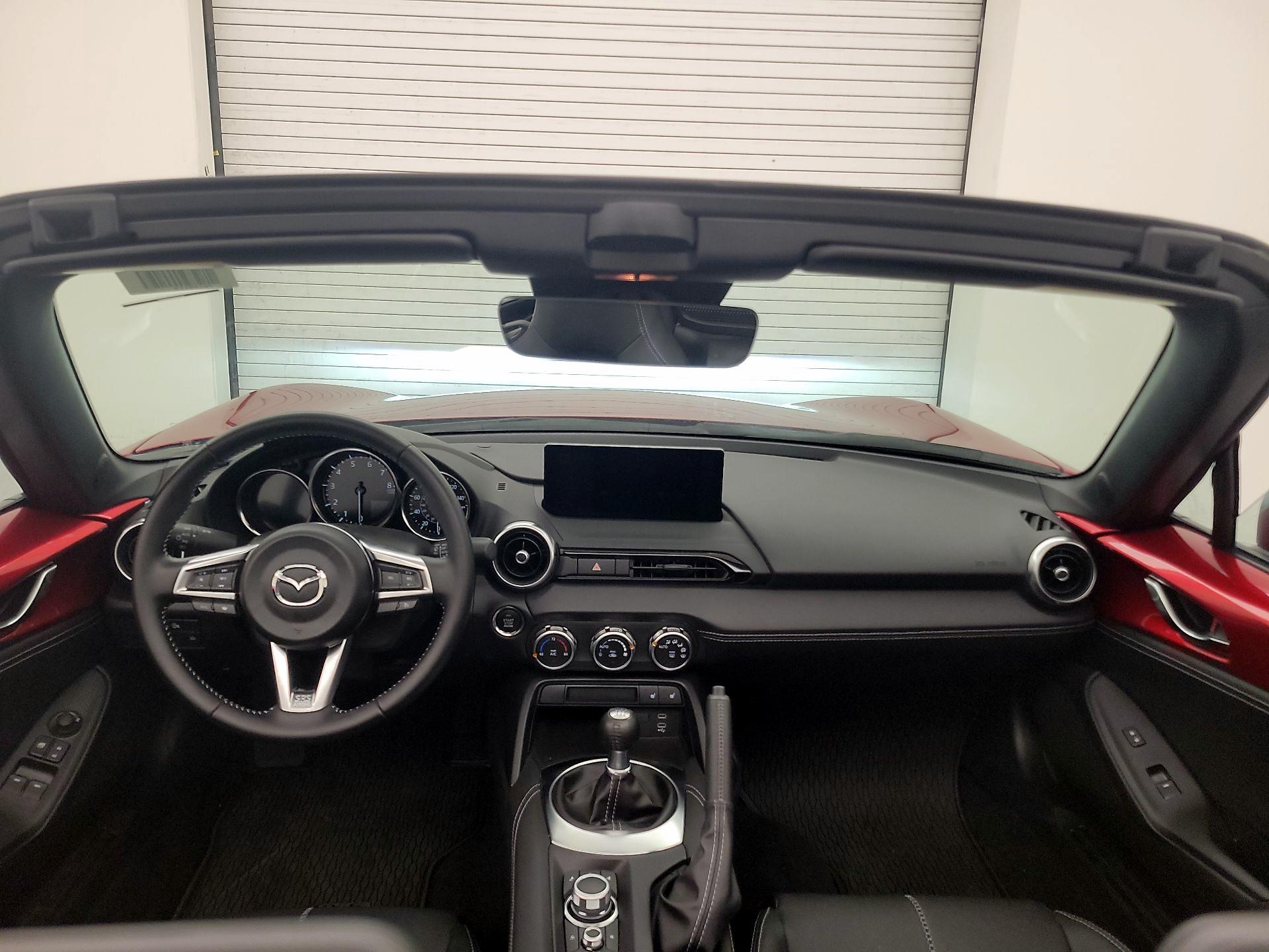 Thumbnail: 2024 Mazda MX-5 Miata - 9