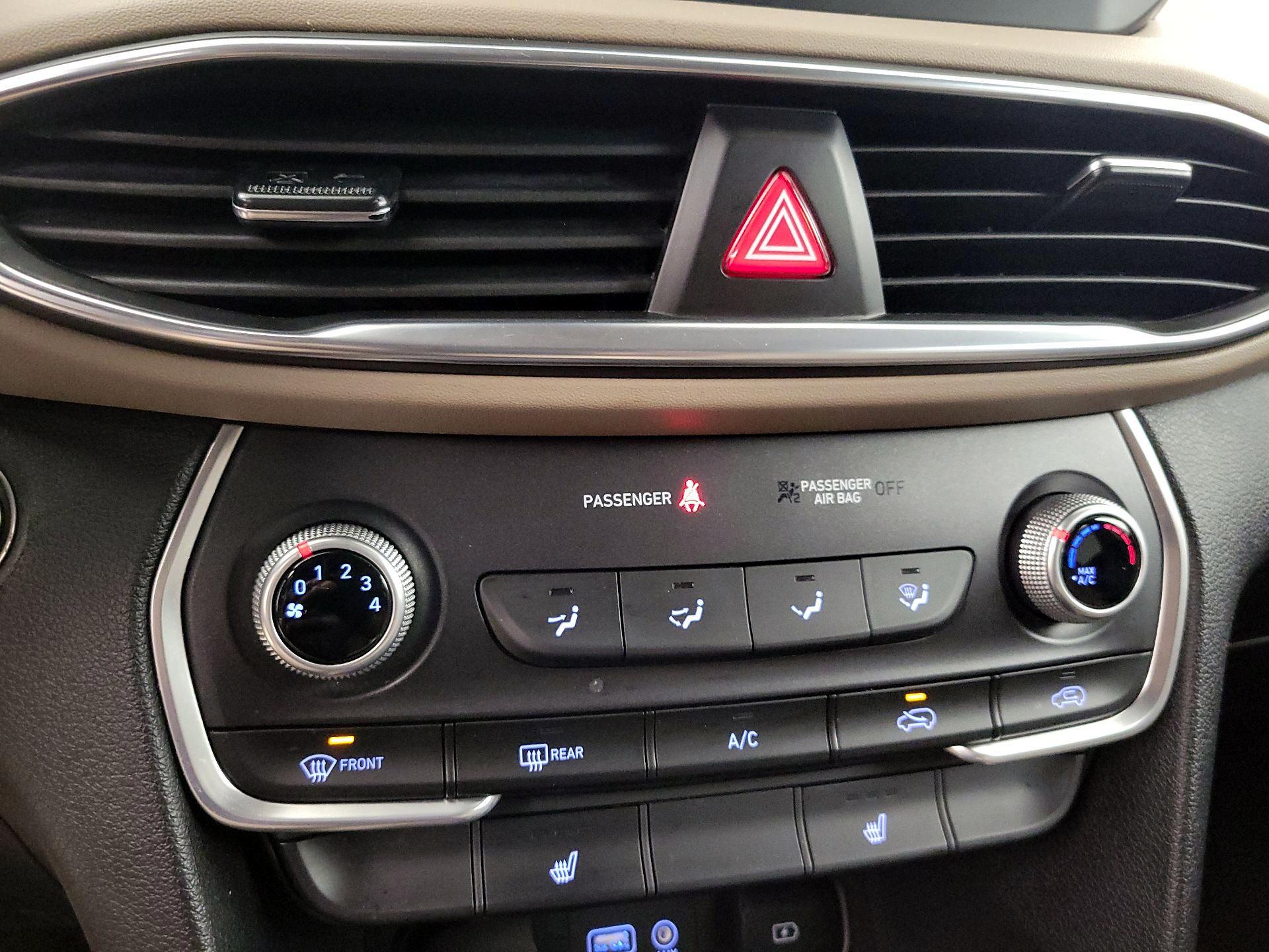 Thumbnail: 2020 Hyundai Santa Fe - 16