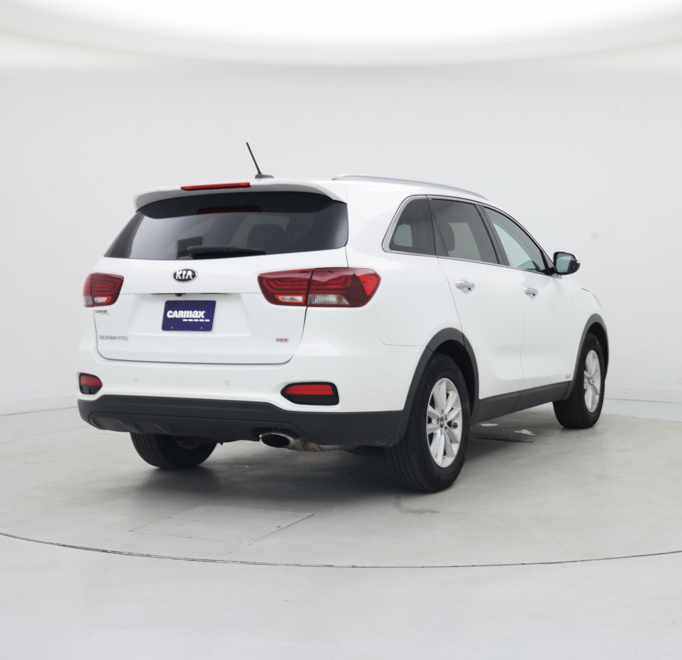 Thumbnail: 2020 Kia Sorento - 8