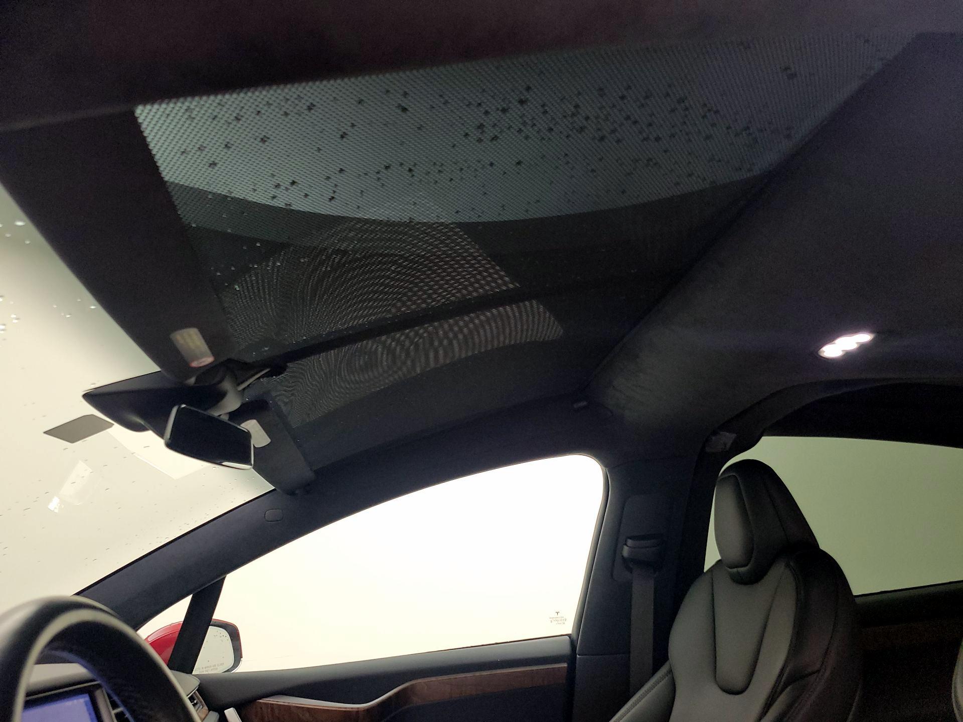 Thumbnail: 2020 Tesla Model X - 18