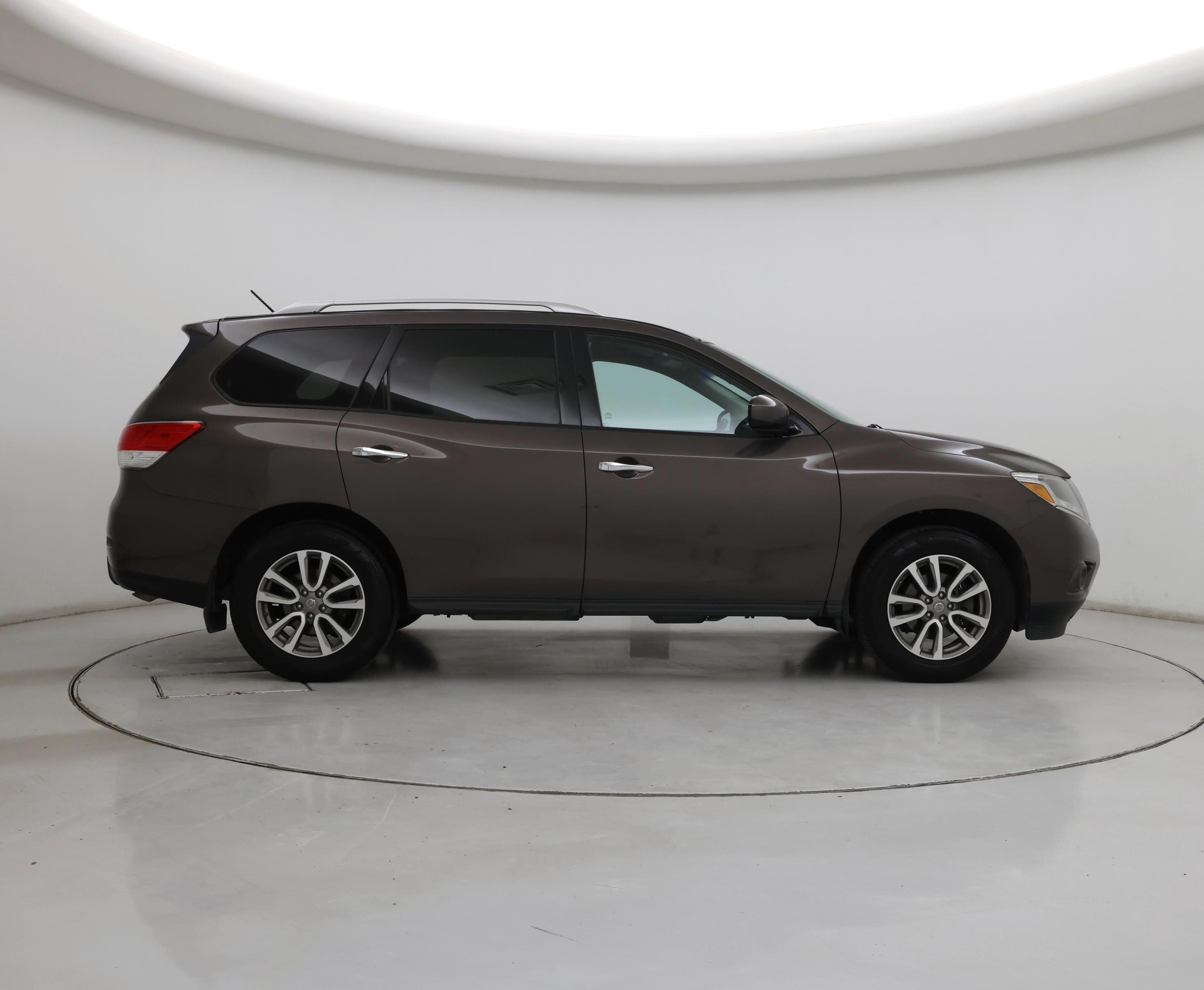 Thumbnail: 2016 Nissan Pathfinder - 7