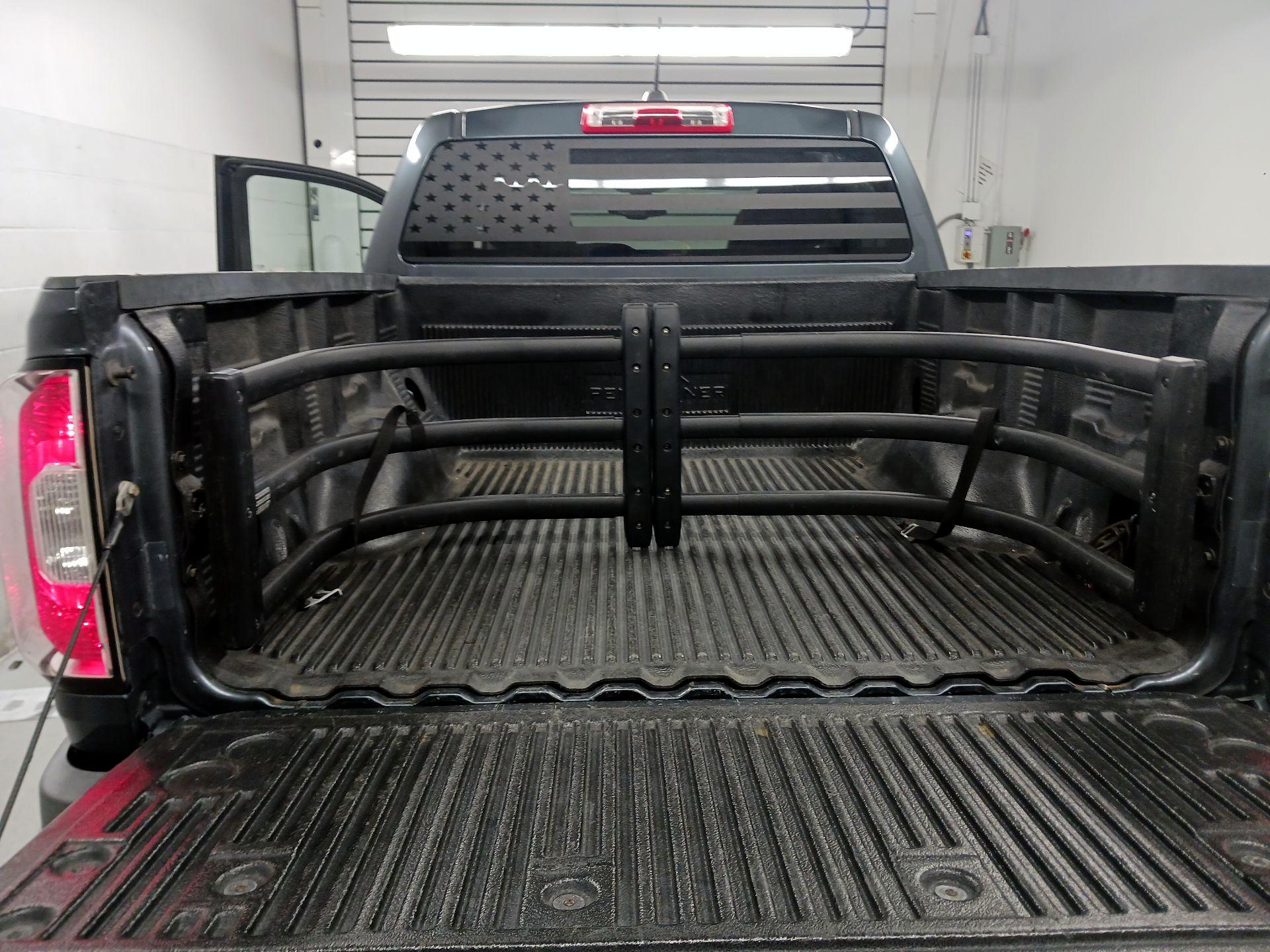 Thumbnail: 2015 GMC Canyon - 14