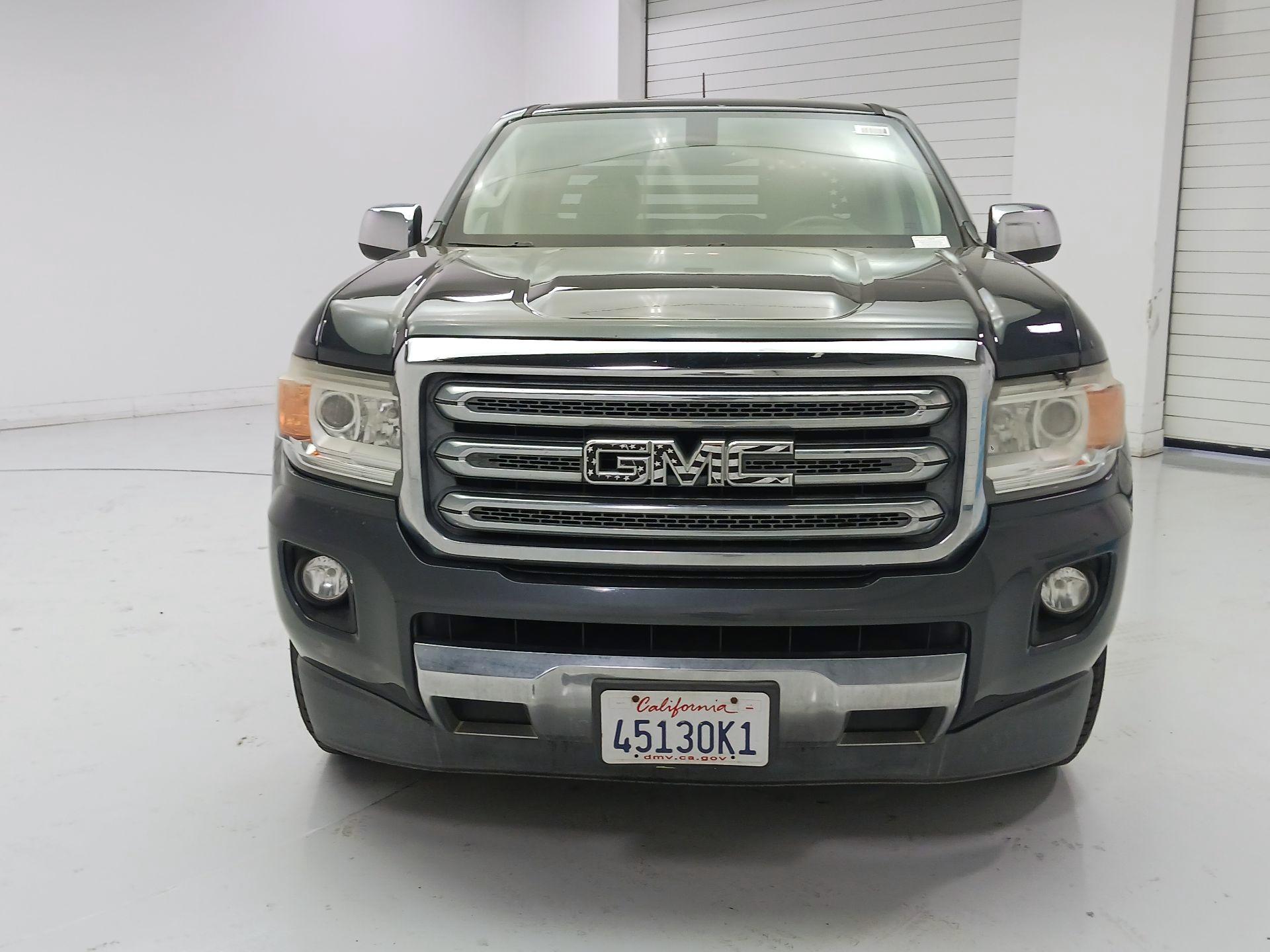 Thumbnail: 2015 GMC Canyon - 3