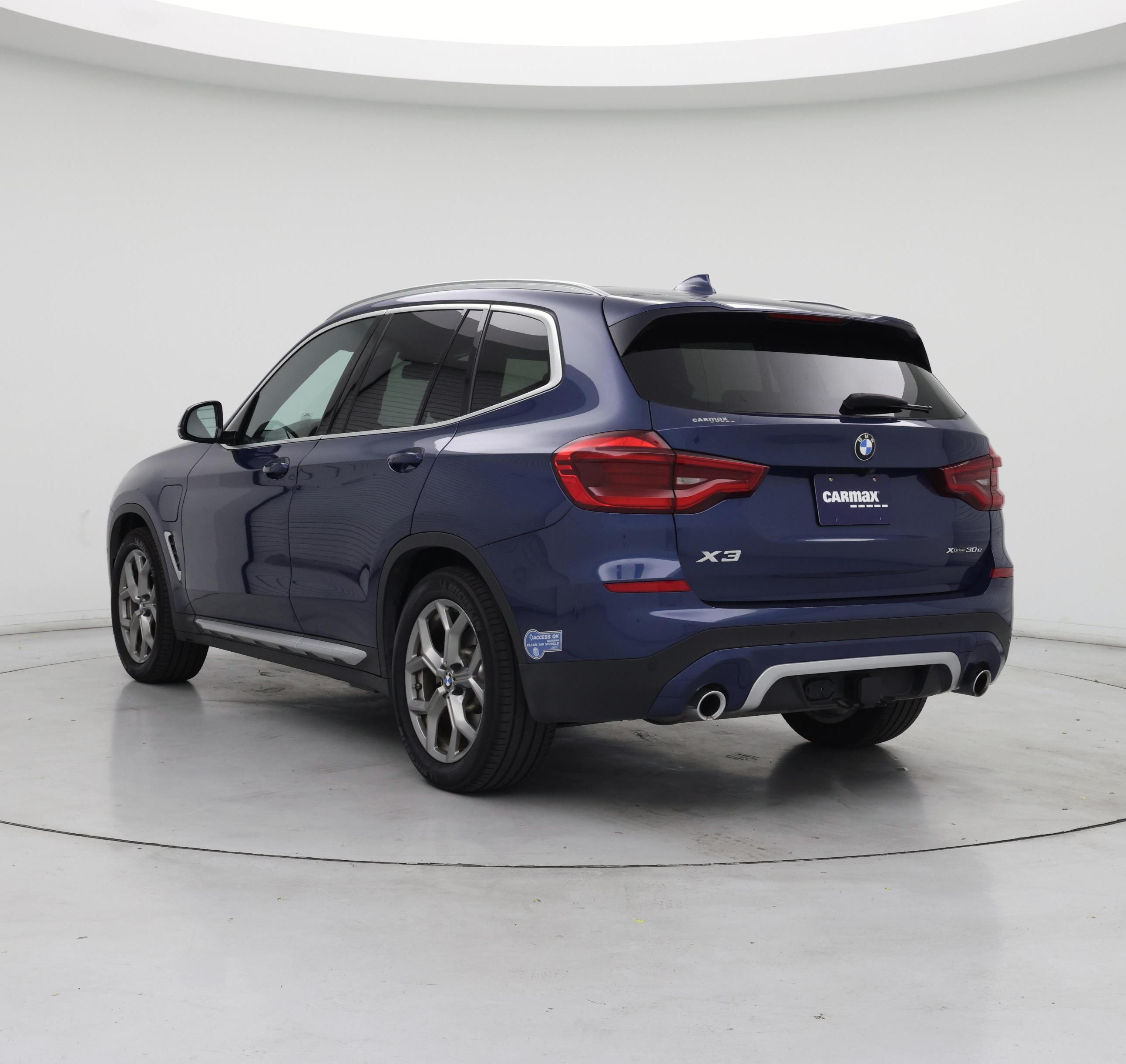 Thumbnail: 2021 BMW X3 - 2