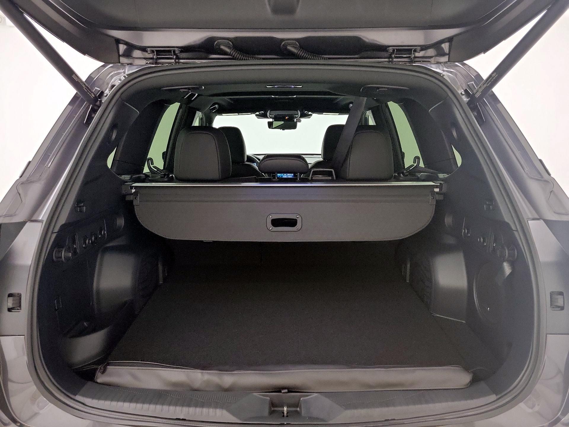 Thumbnail: 2026 Subaru Forester - 20
