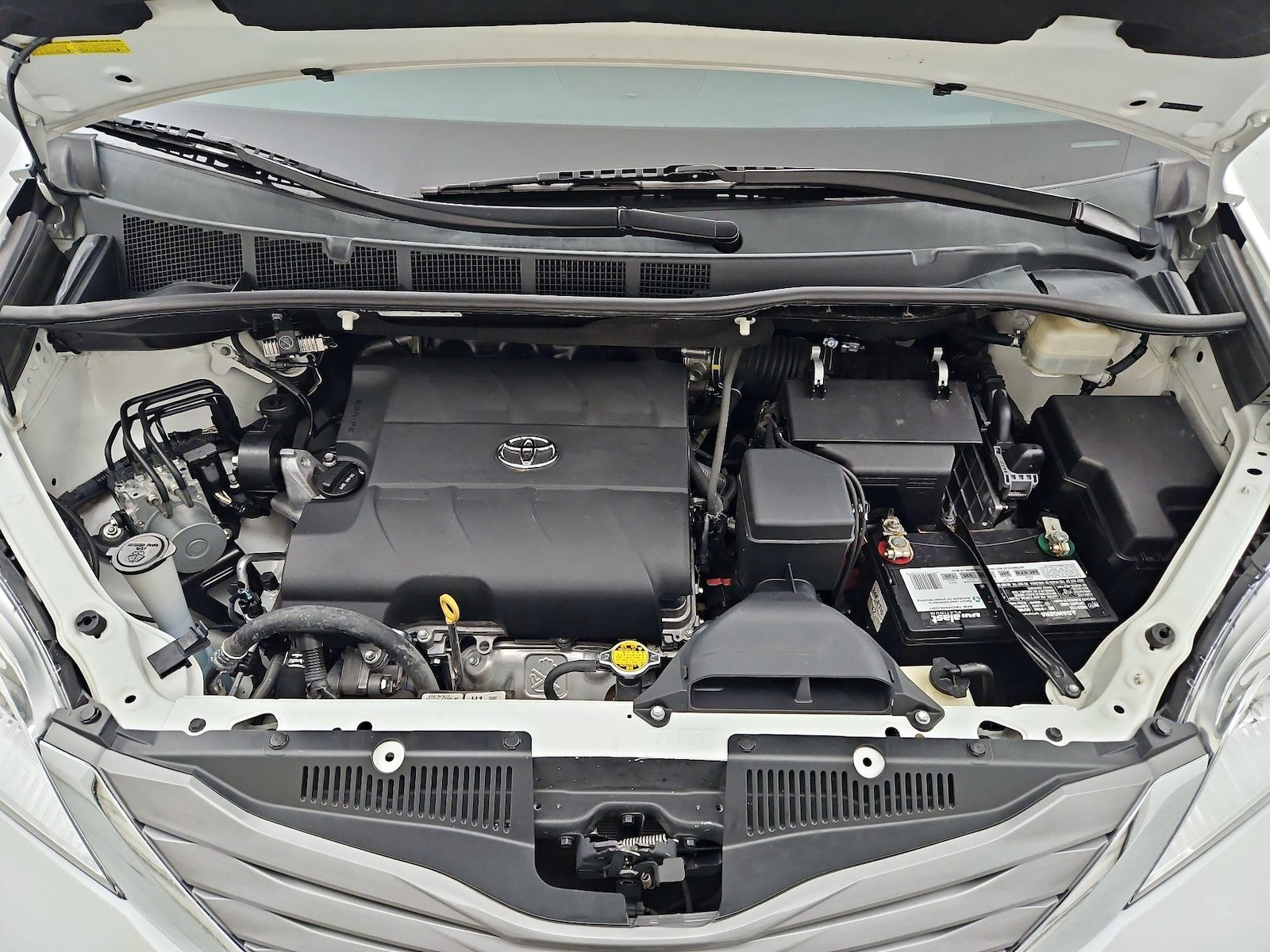 2015 Toyota Sienna XLE Premium - Photo 26