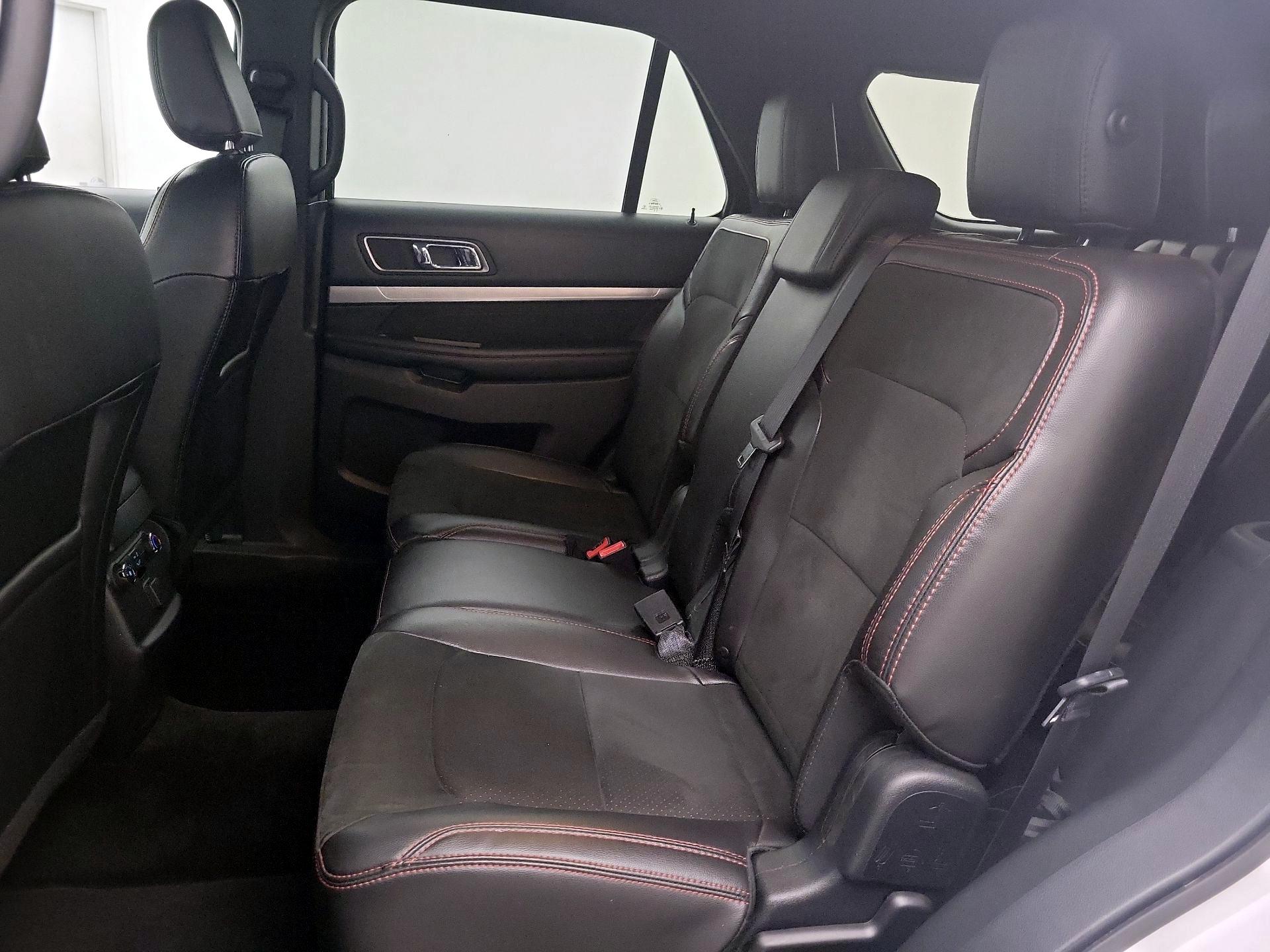 Thumbnail: 2018 Ford Explorer - 20