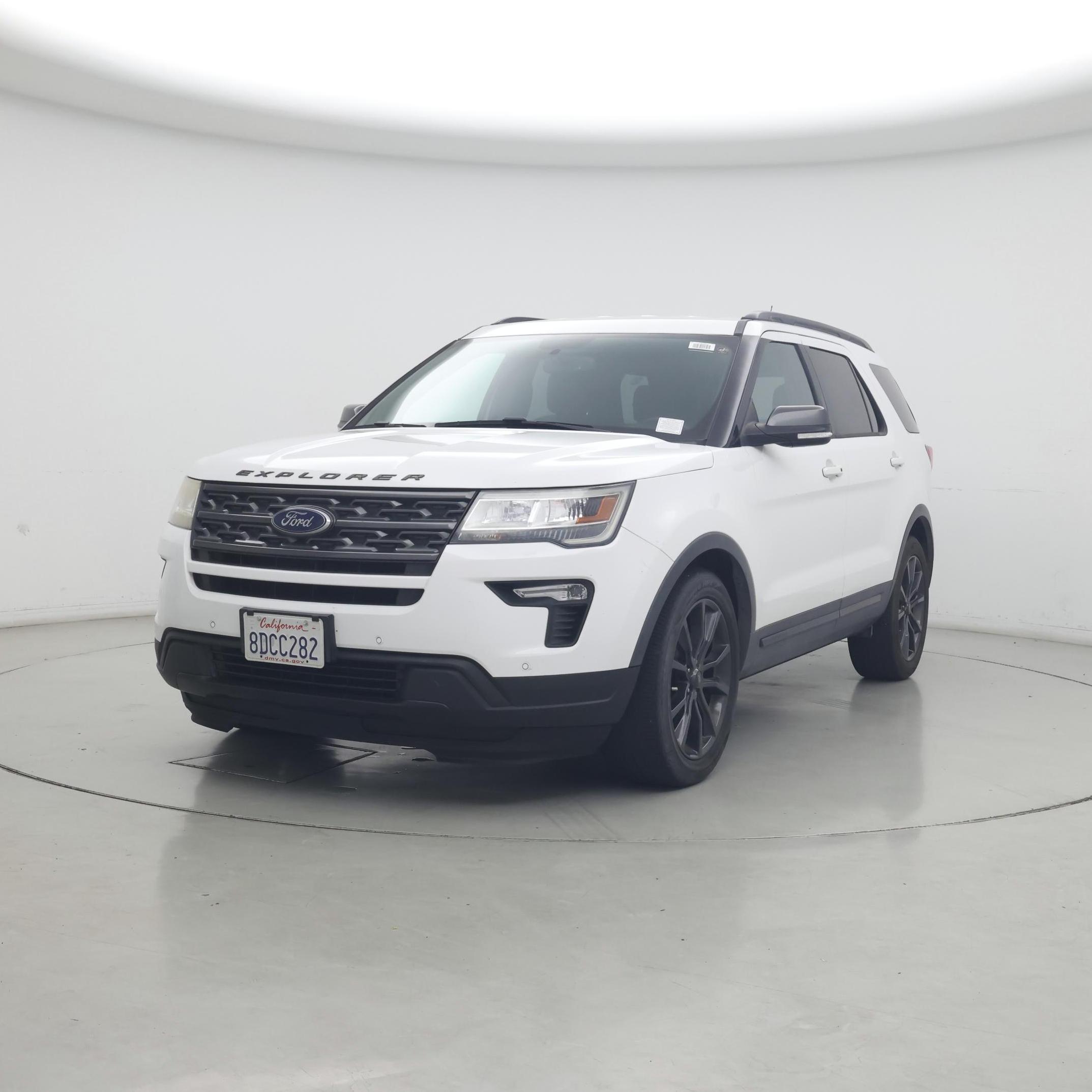 Thumbnail: 2018 Ford Explorer - 4