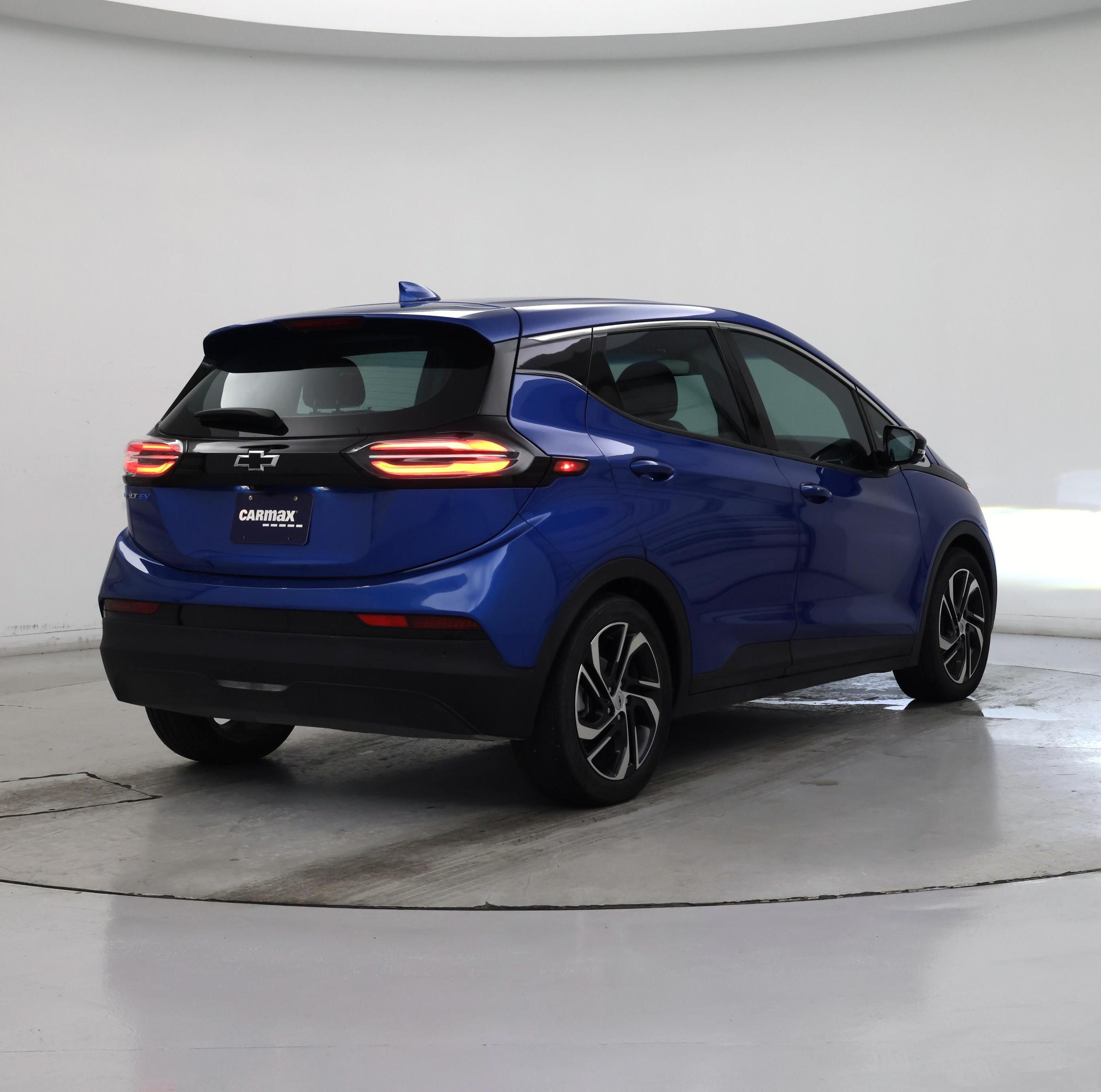 Thumbnail: 2023 Chevrolet Bolt EV - 8