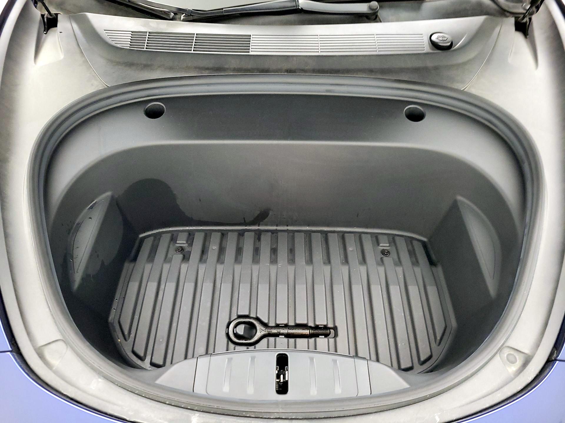 Thumbnail: 2022 Tesla Model 3 - 20