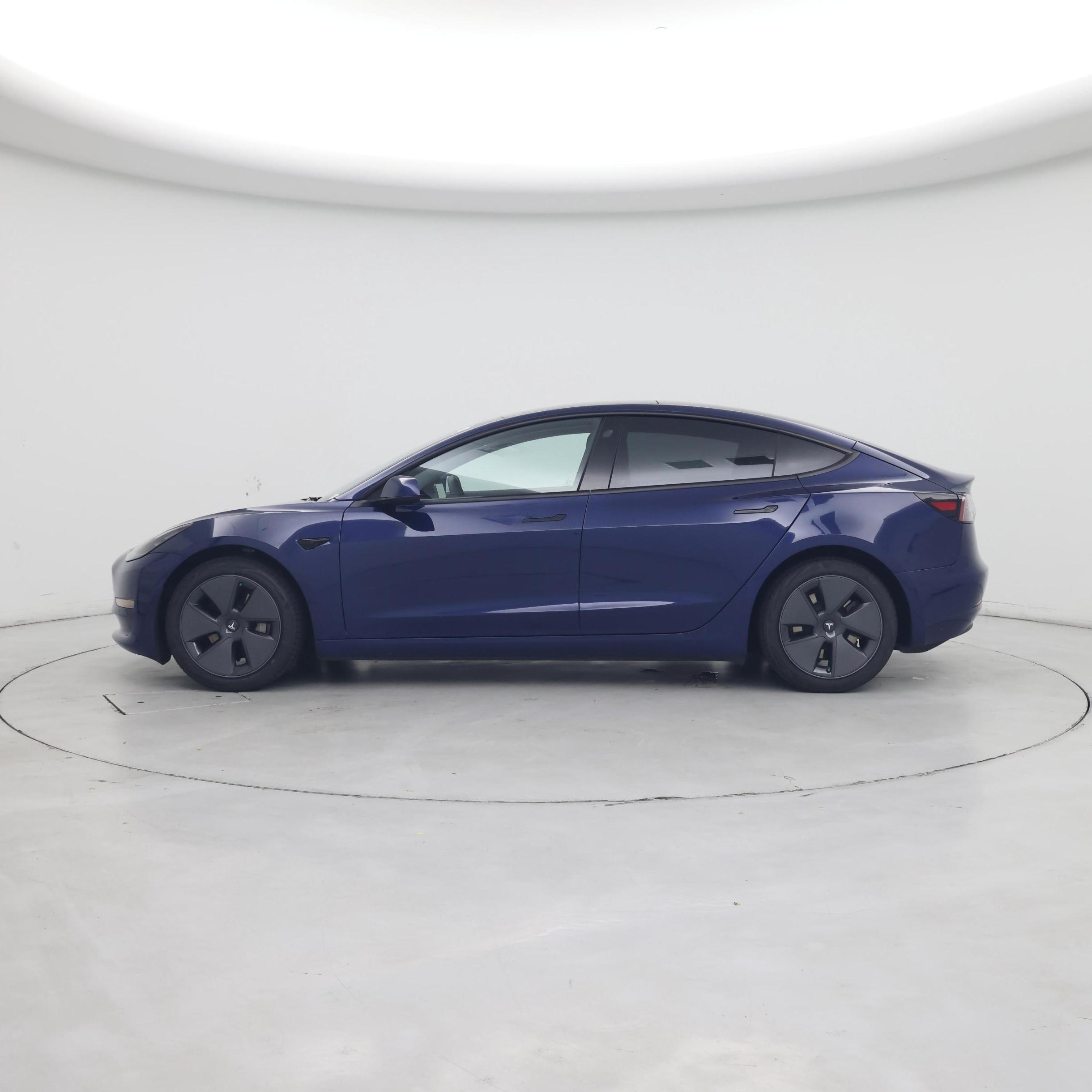 Thumbnail: 2022 Tesla Model 3 - 3