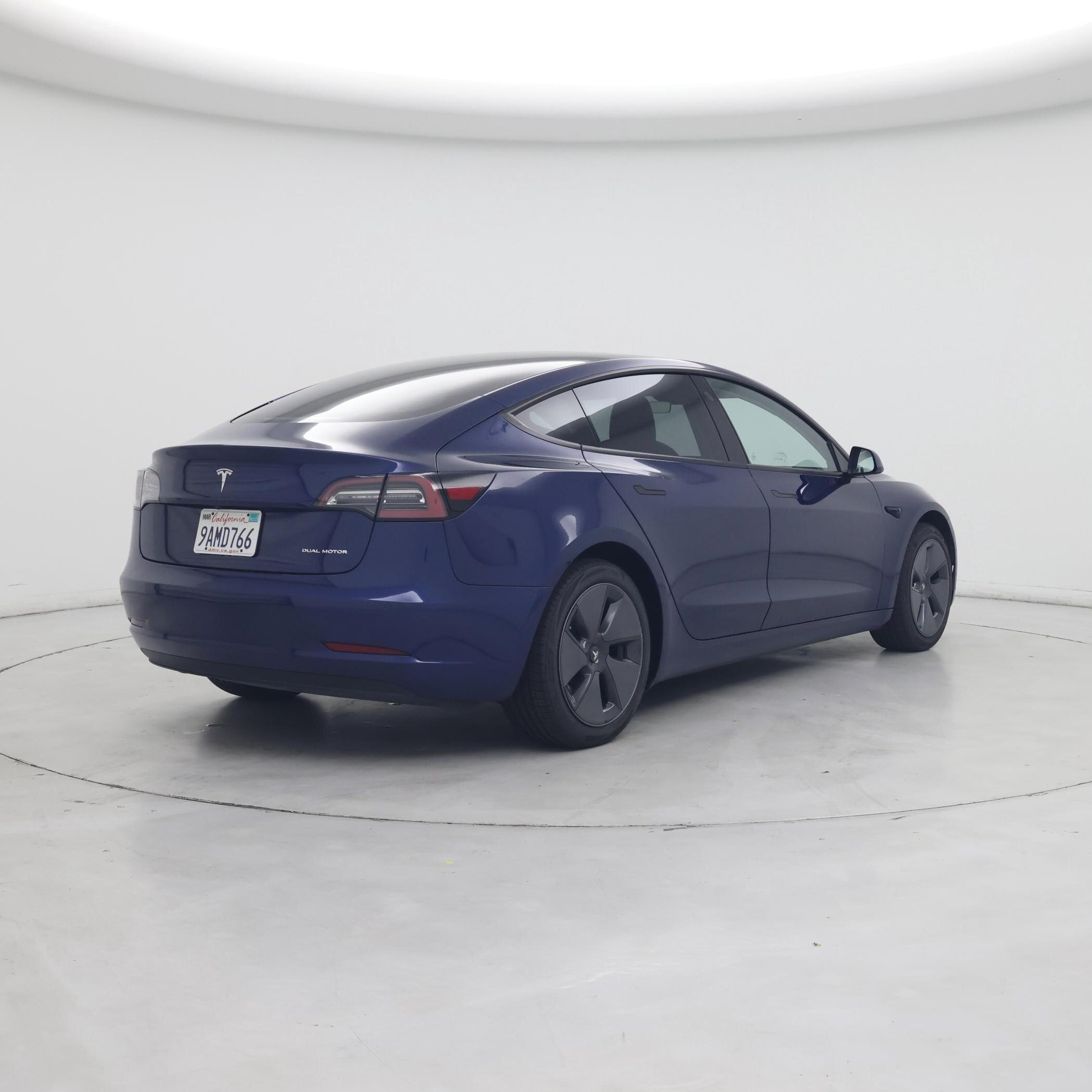 Thumbnail: 2022 Tesla Model 3 - 8