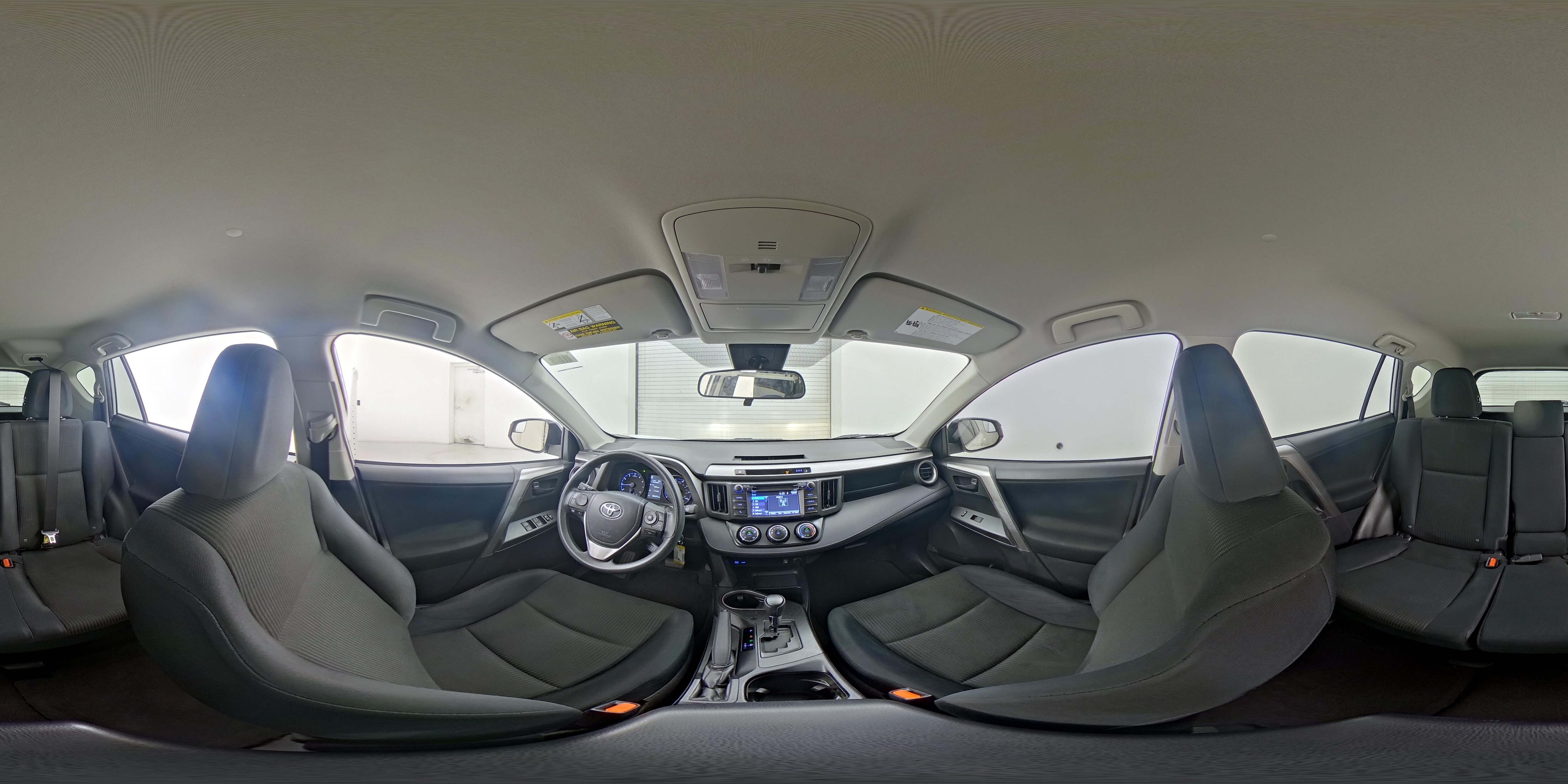 2017 Toyota RAV4 LE - Photo 25