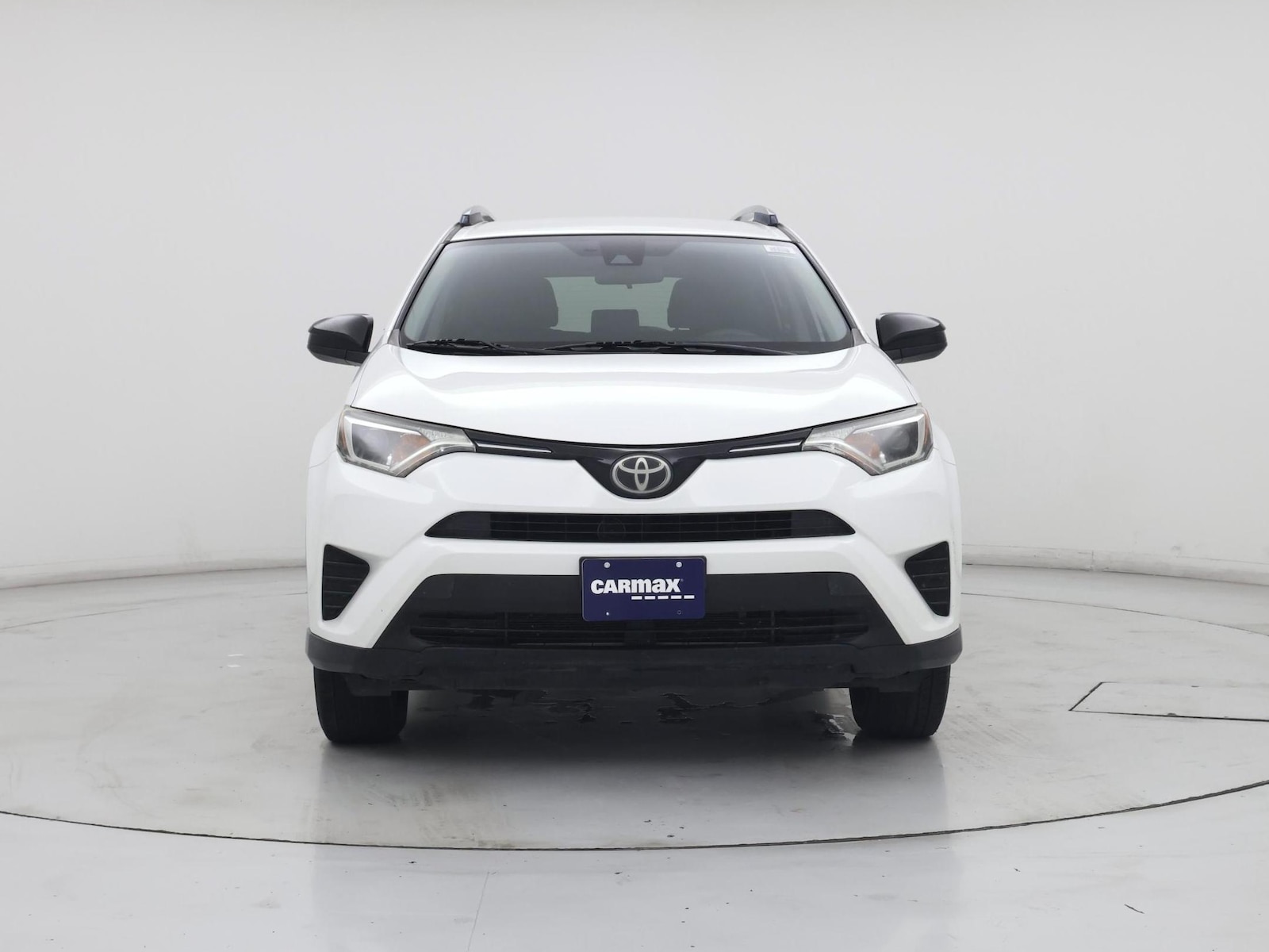 2017 Toyota RAV4 LE - Photo 6