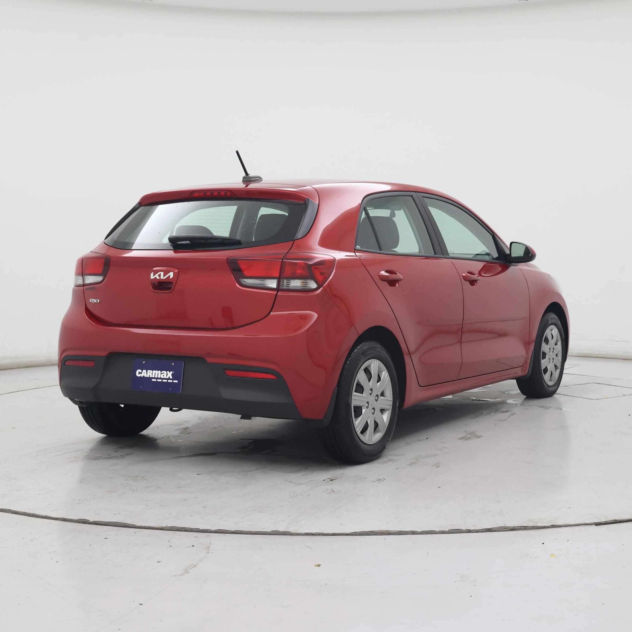 Thumbnail: 2022 Kia Rio5 - 8