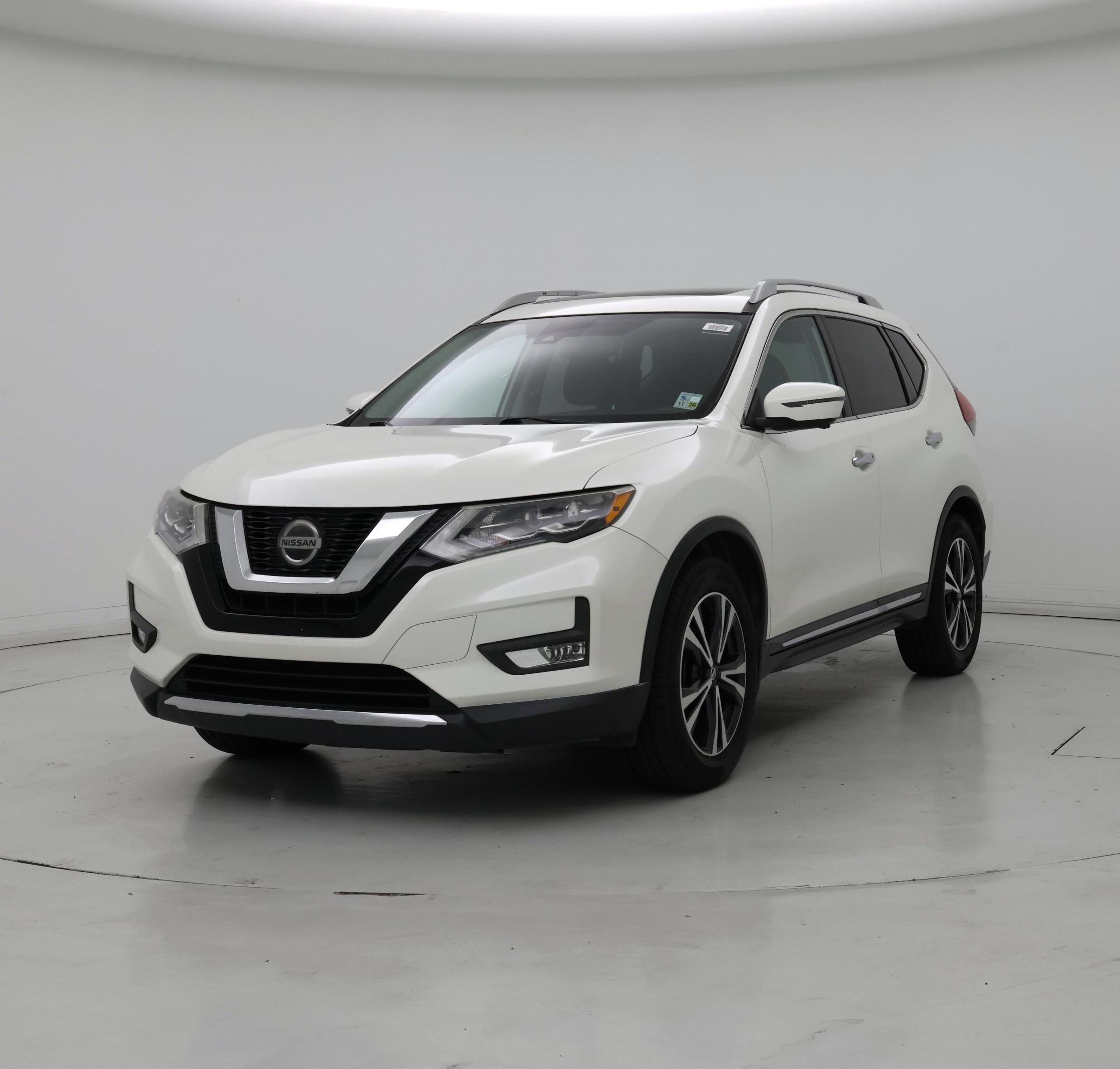 Thumbnail: 2018 Nissan Rogue - 4