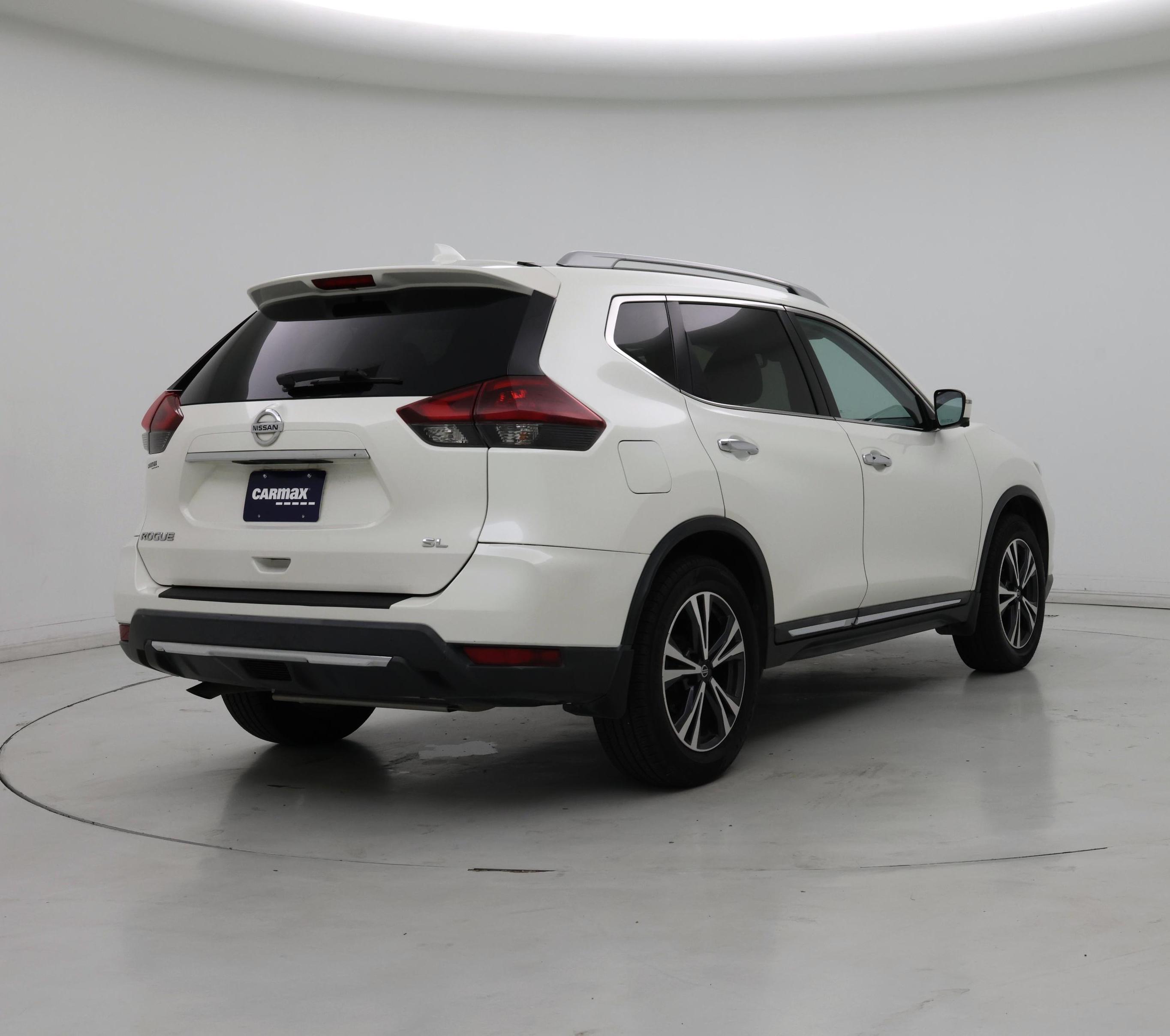 Thumbnail: 2018 Nissan Rogue - 8