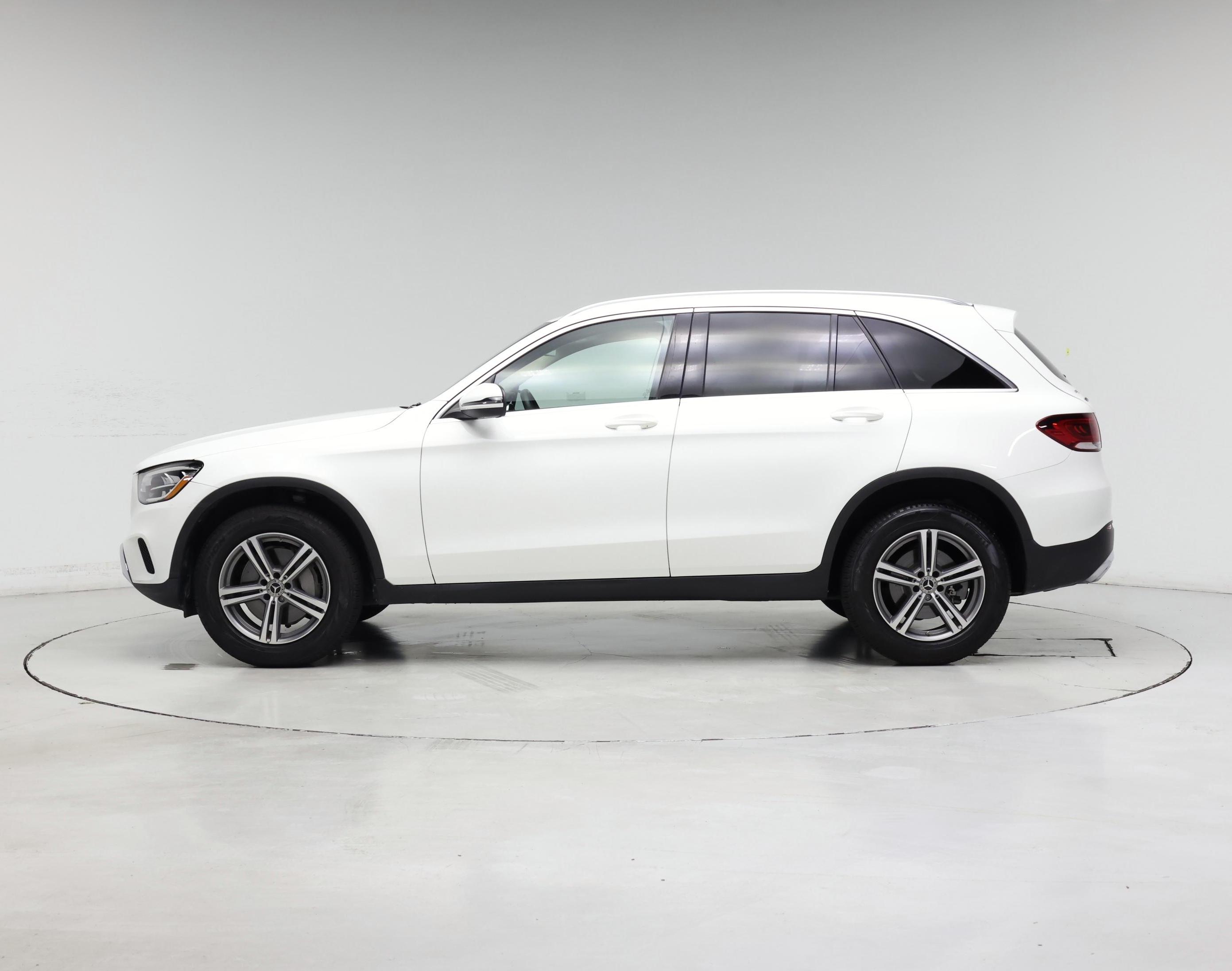 Thumbnail: 2020 Mercedes-Benz GLC - 3