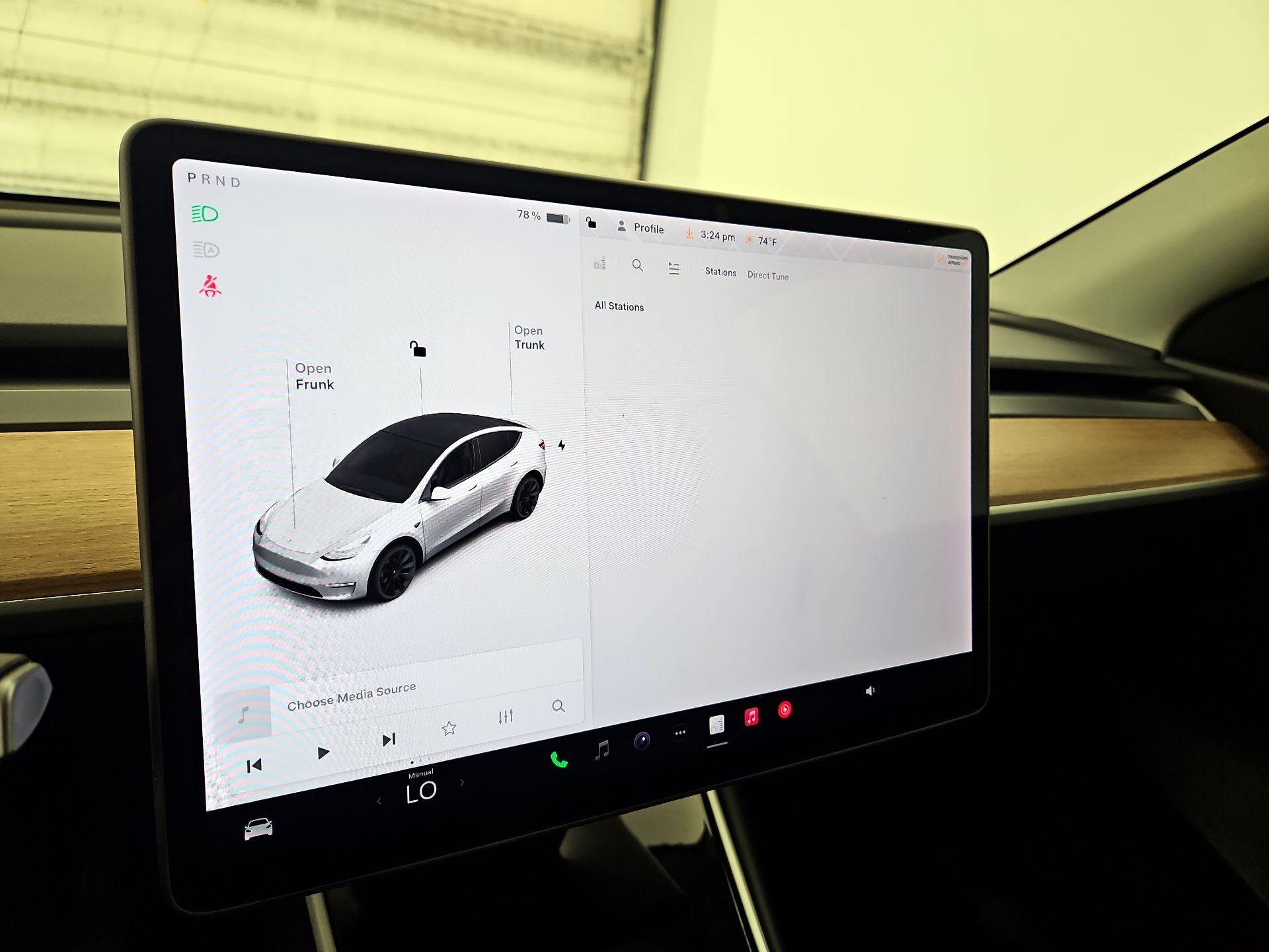 Thumbnail: 2020 Tesla Model Y - 15