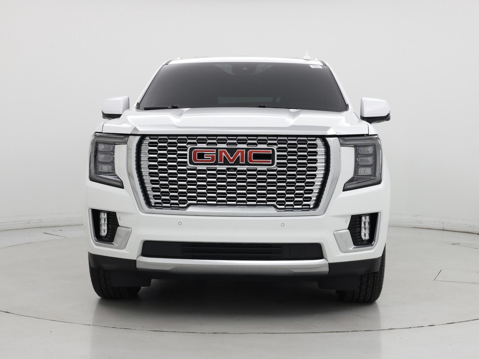 2024 GMC Yukon Denali - Photo 6