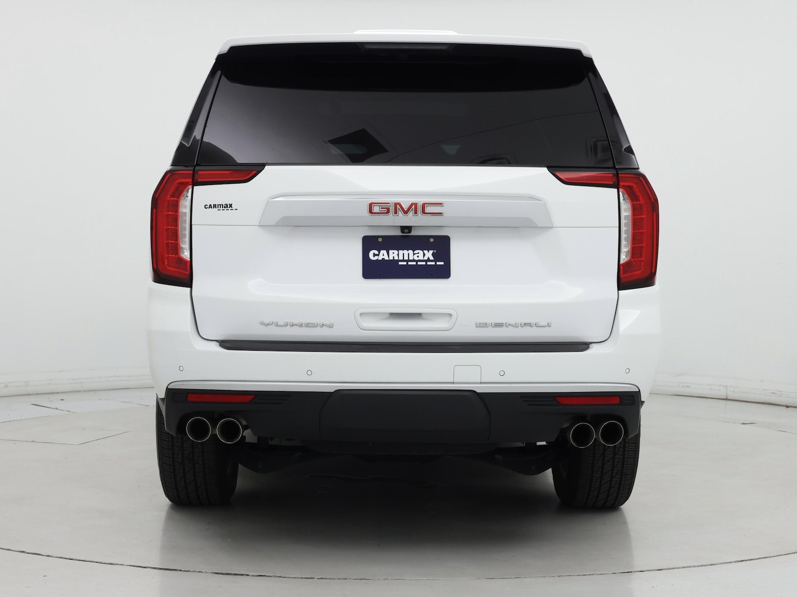 2024 GMC Yukon Denali - Photo 7