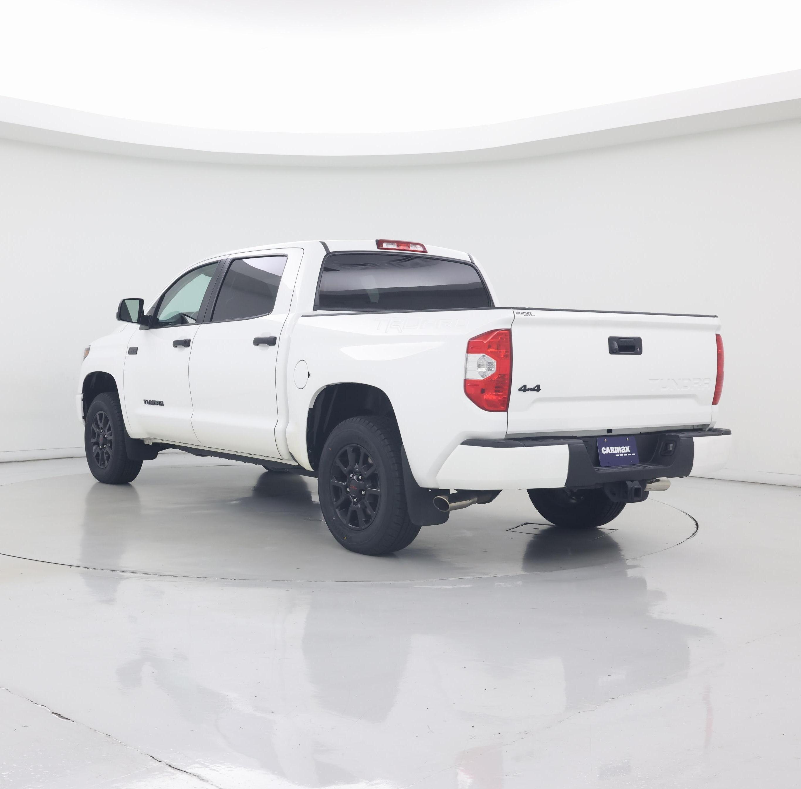 Thumbnail: 2015 Toyota Tundra - 2