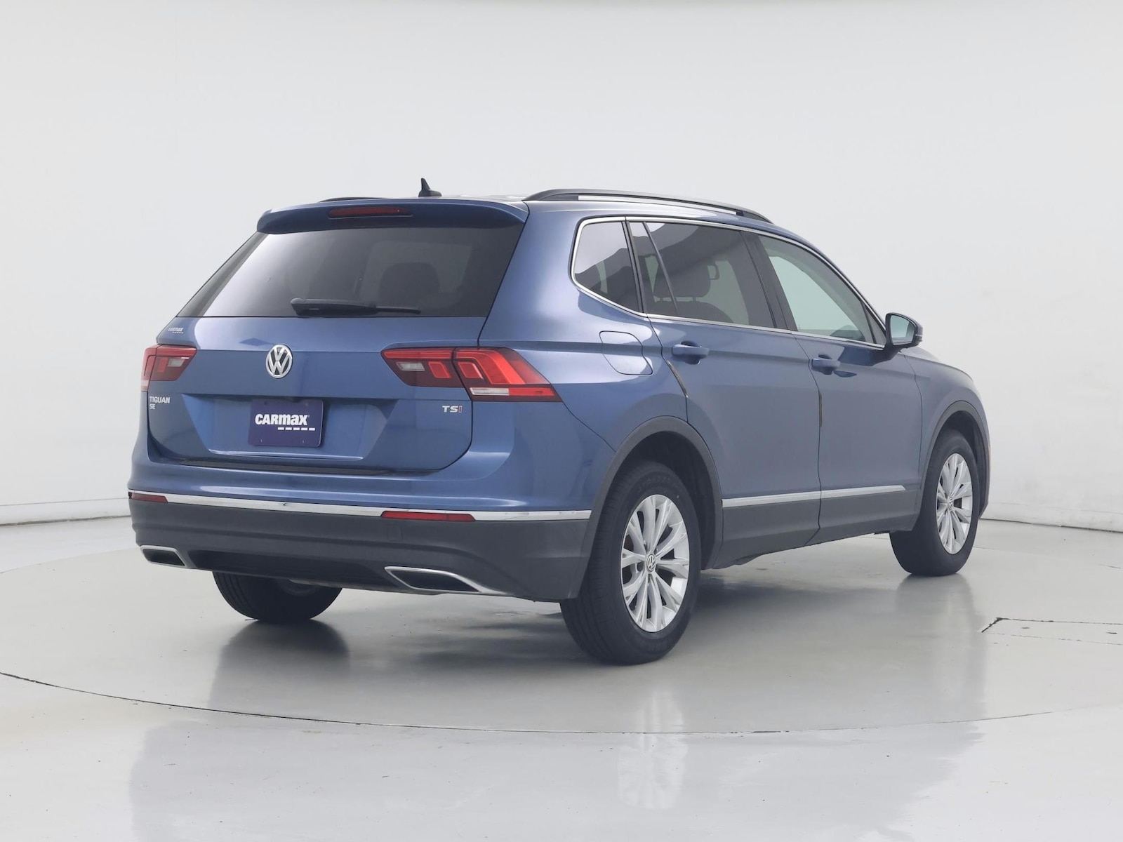2018 Volkswagen Tiguan SE - Photo 9