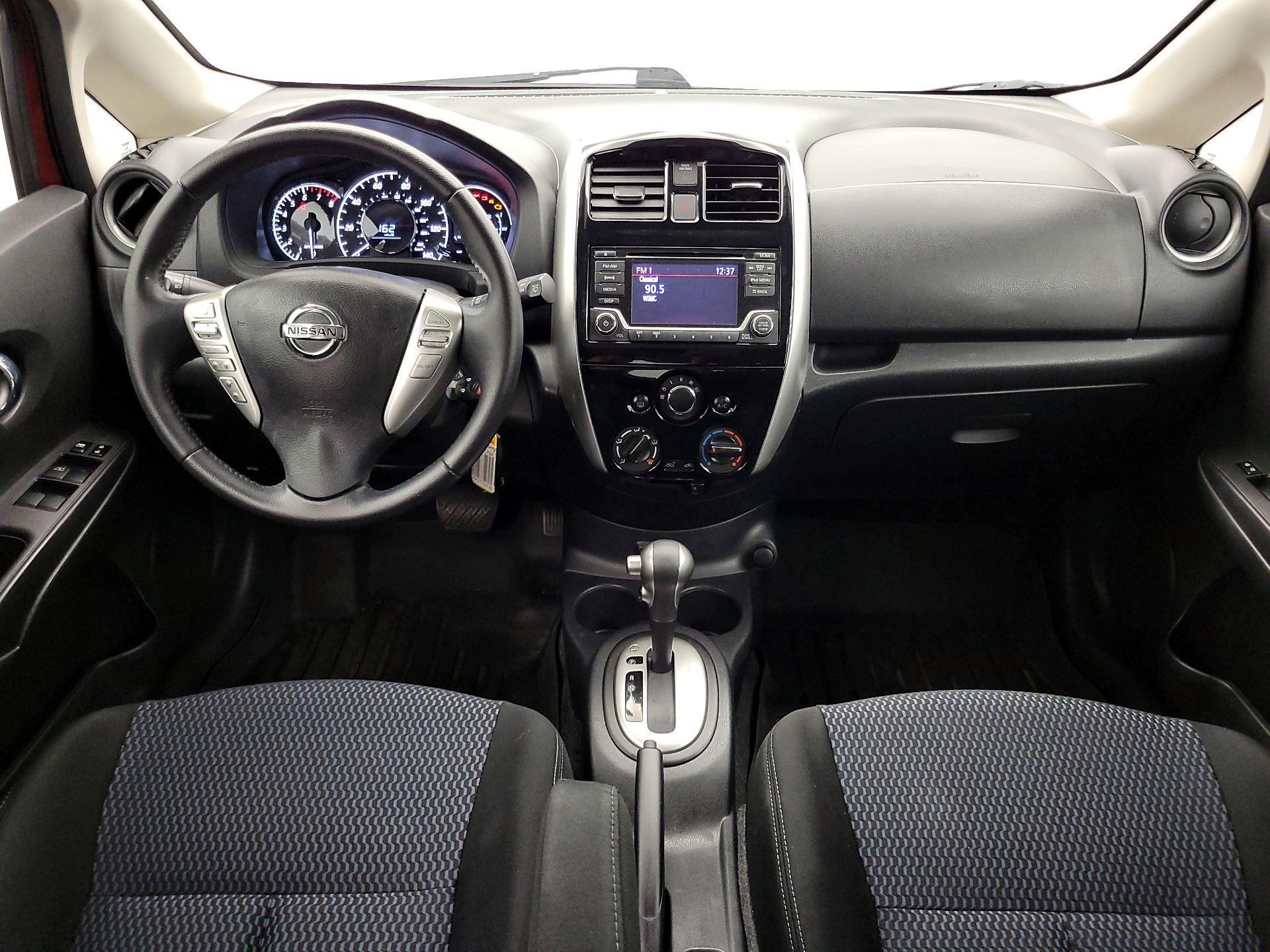 Thumbnail: 2017 Nissan Versa Note - 9