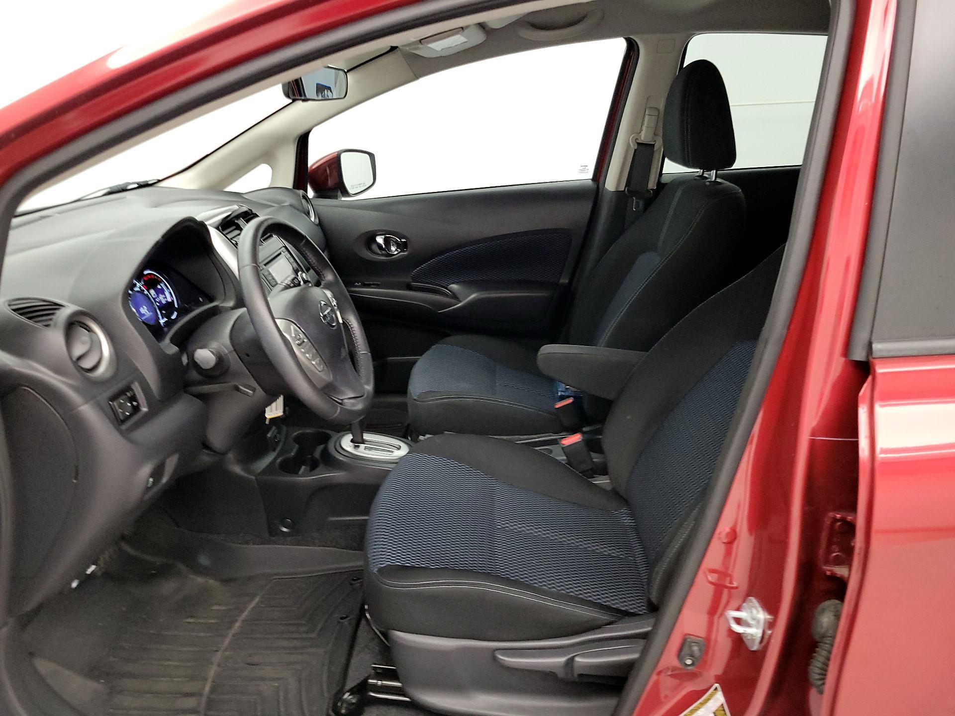 Thumbnail: 2017 Nissan Versa Note - 11