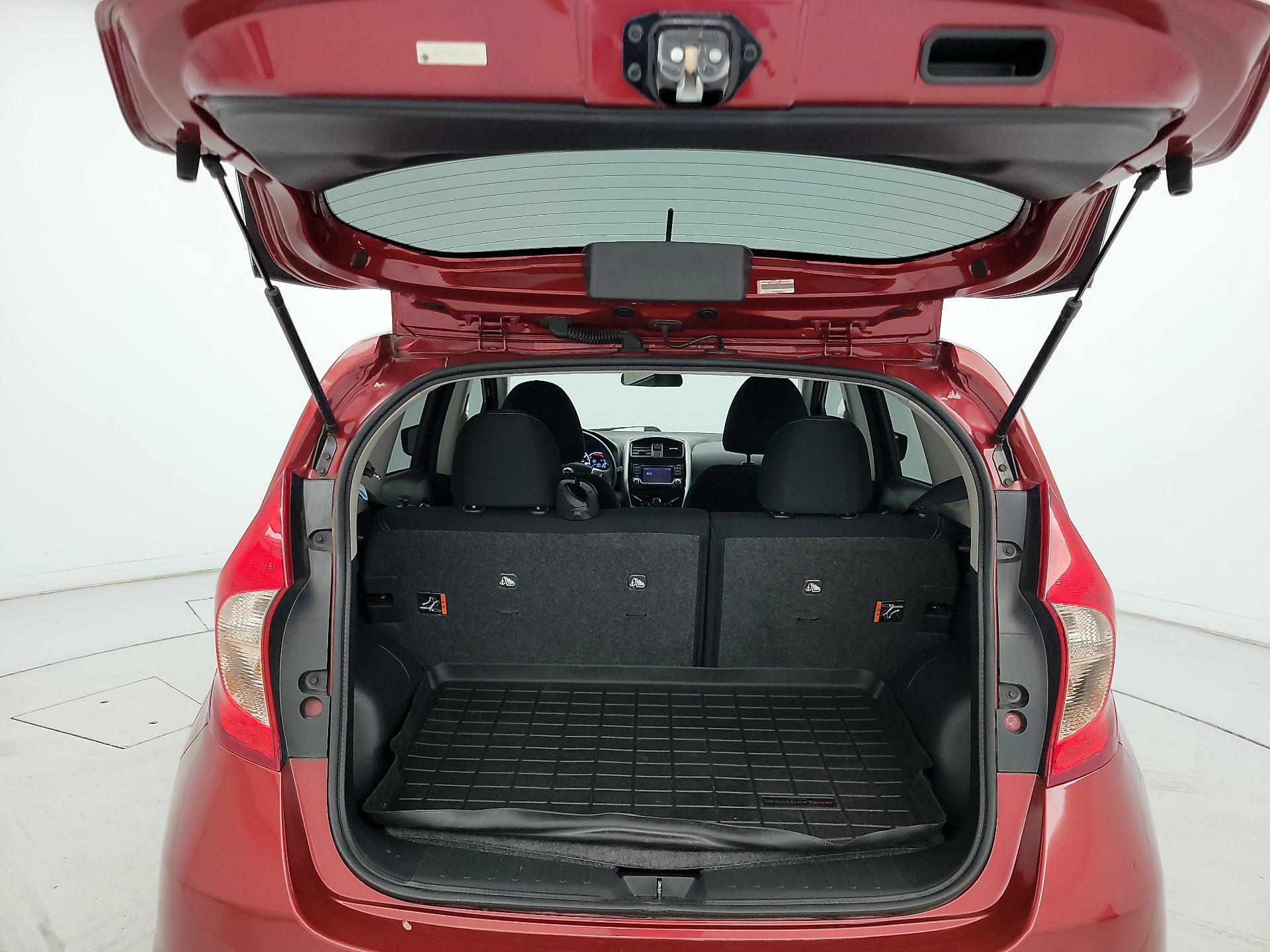Thumbnail: 2017 Nissan Versa Note - 20