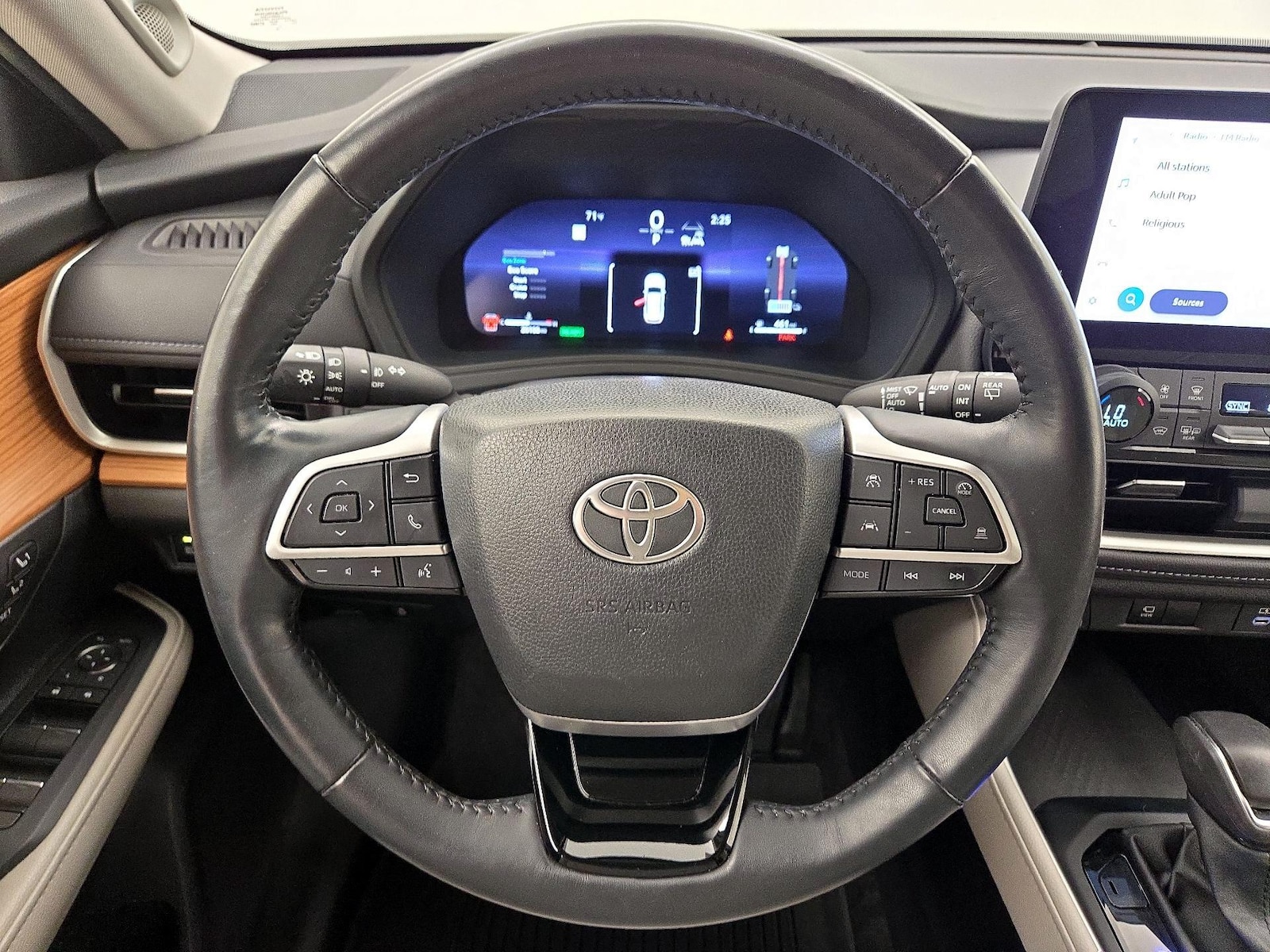 2024 Toyota Grand Highlander Limited - Photo 11