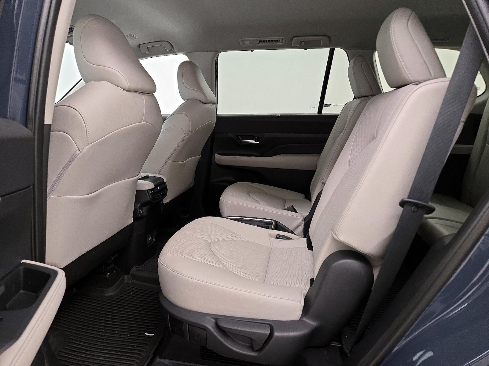 2024 Toyota Grand Highlander Limited - Photo 20