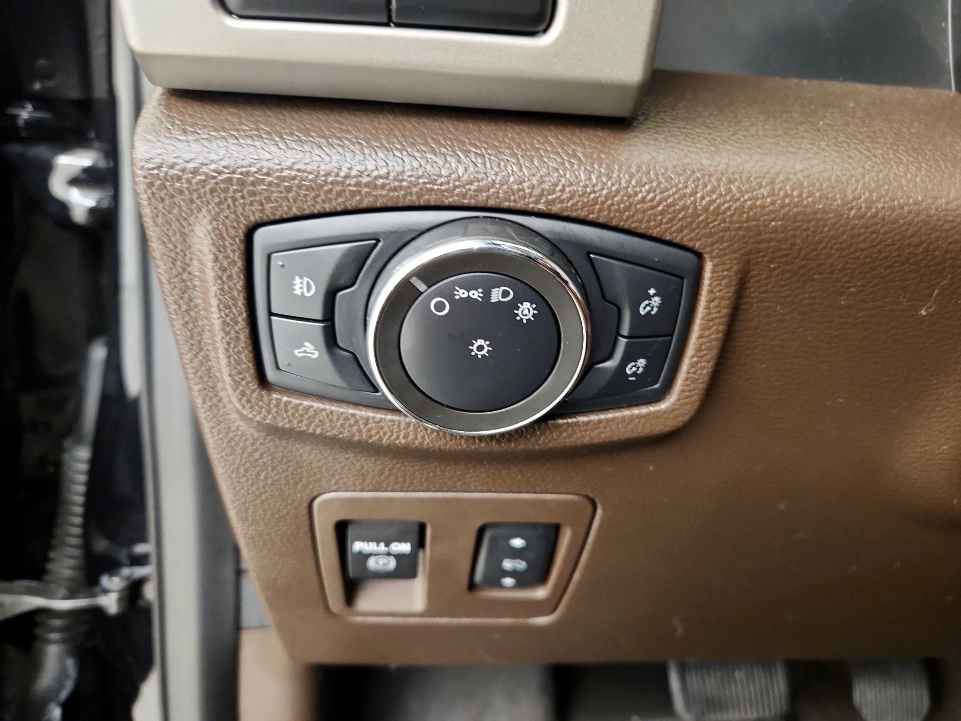 Thumbnail: 2020 Ford F-150 - 13