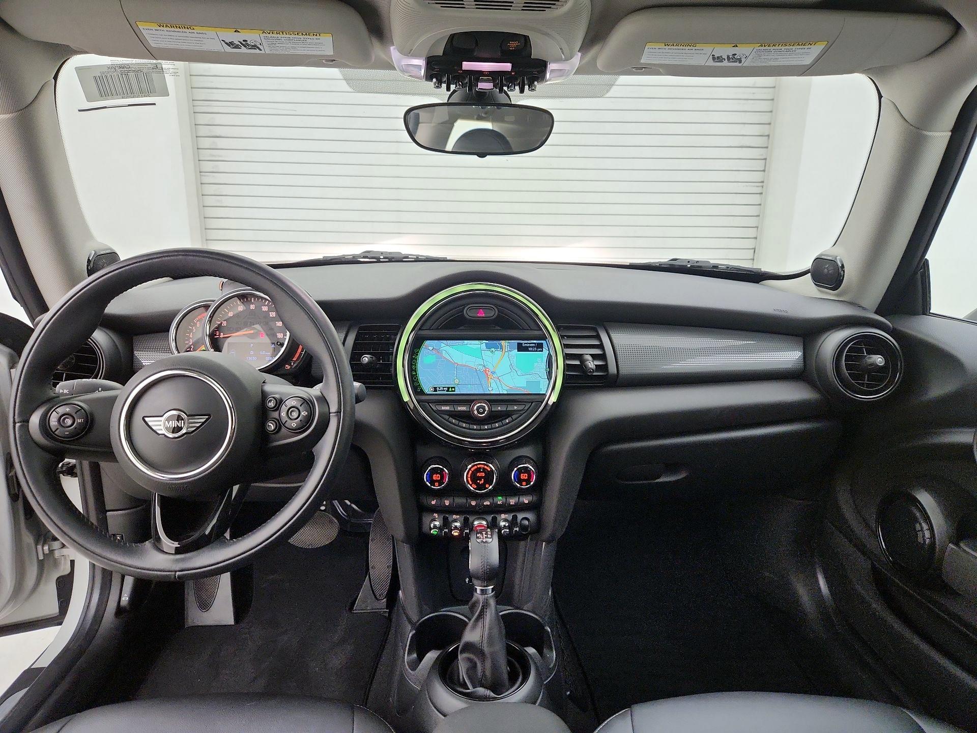 Thumbnail: 2018 MINI Cooper Hardtop - 9