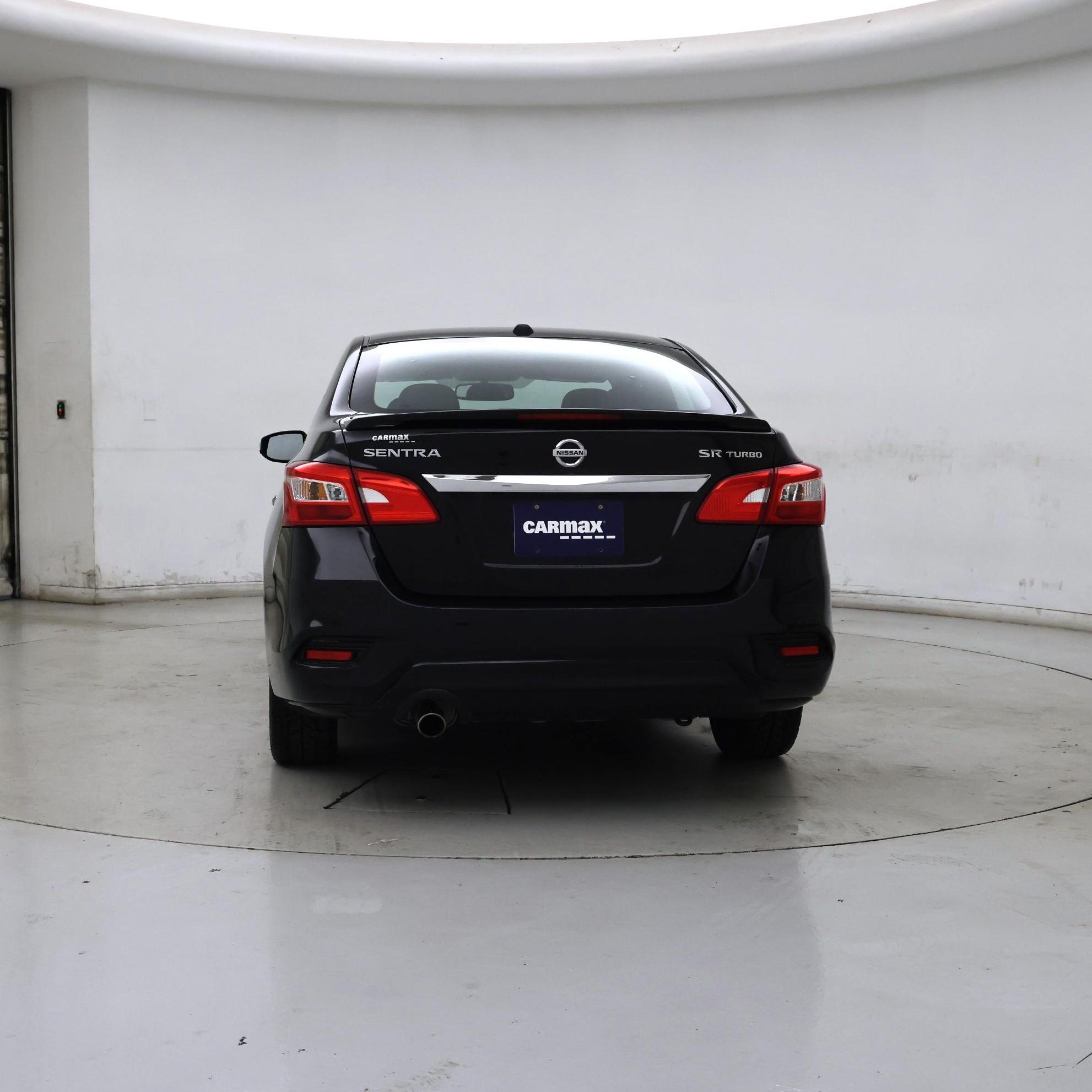 Thumbnail: 2017 Nissan Sentra - 6