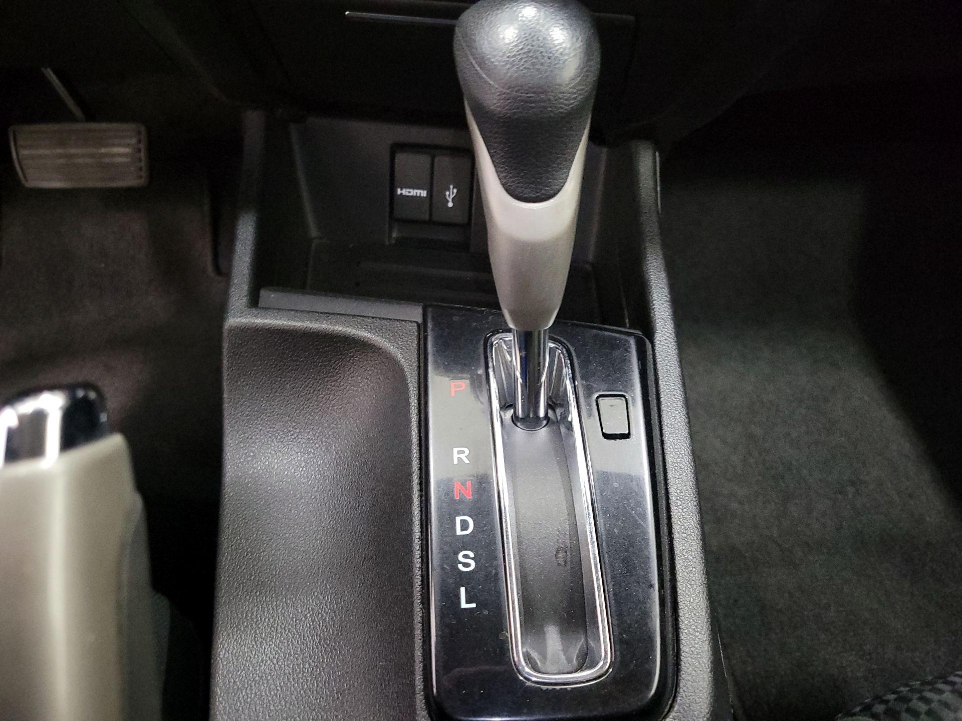 Thumbnail: 2015 Honda Civic - 17