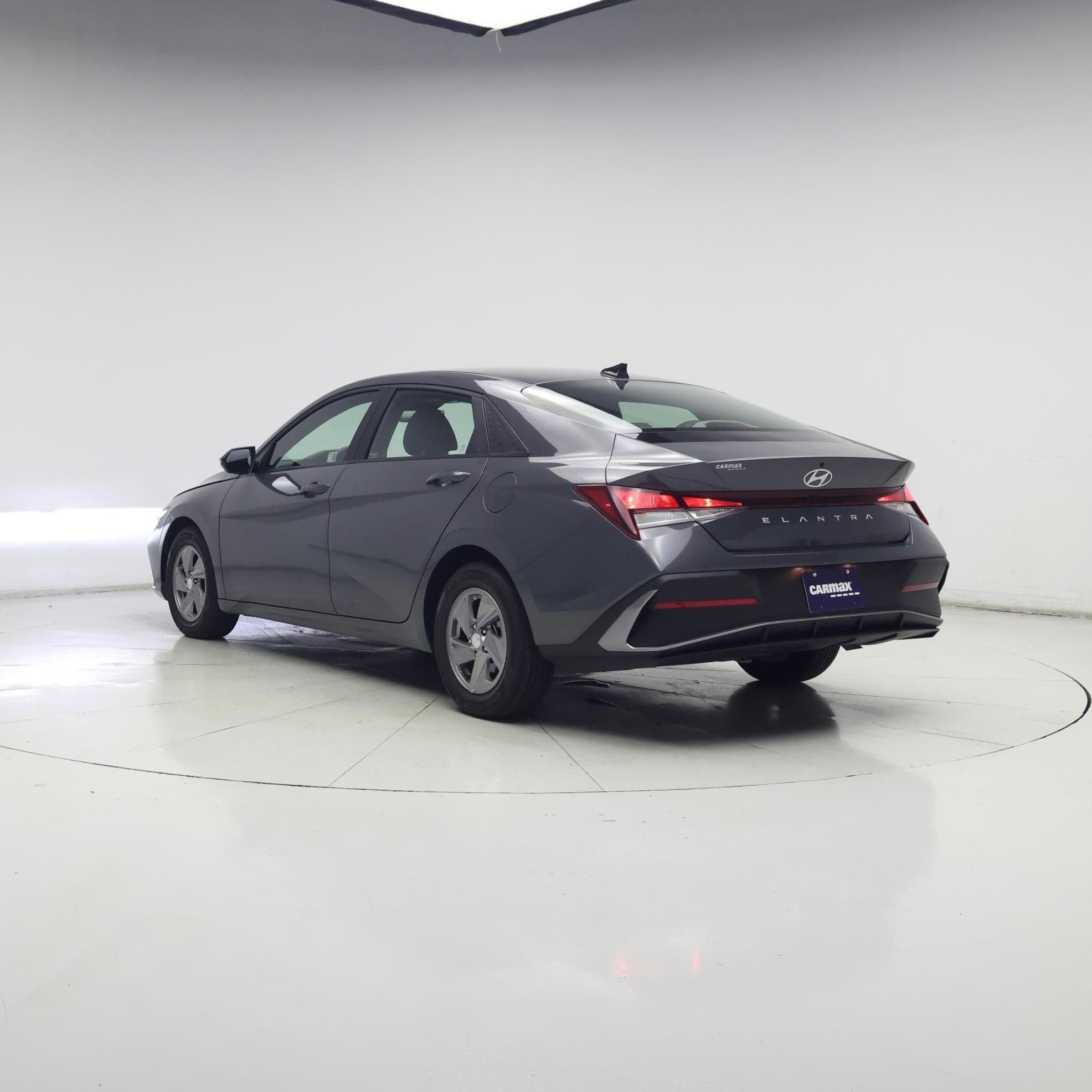 Thumbnail: 2024 Hyundai Elantra - 2