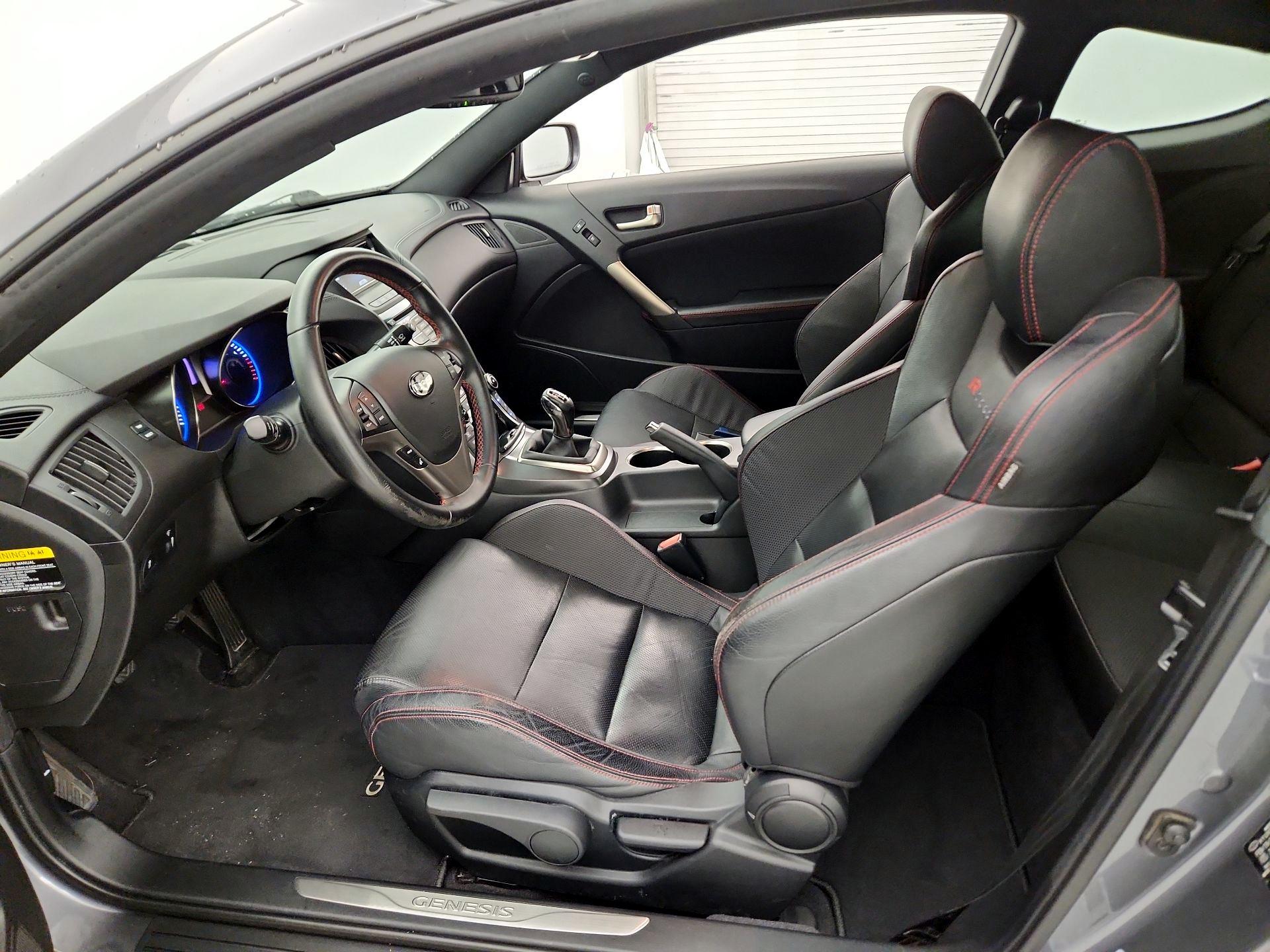 Thumbnail: 2016 Hyundai Genesis - 11