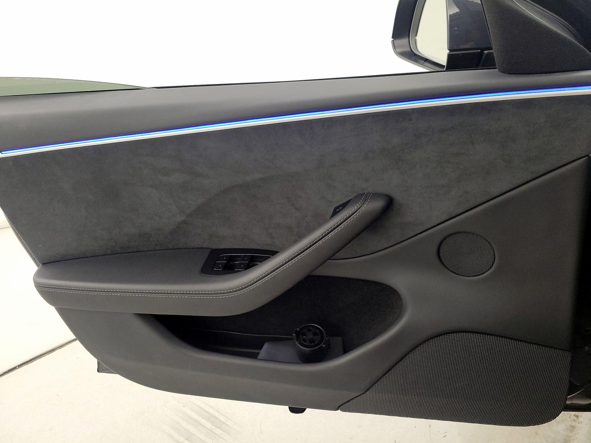 Thumbnail: 2025 Tesla Model 3 - 12