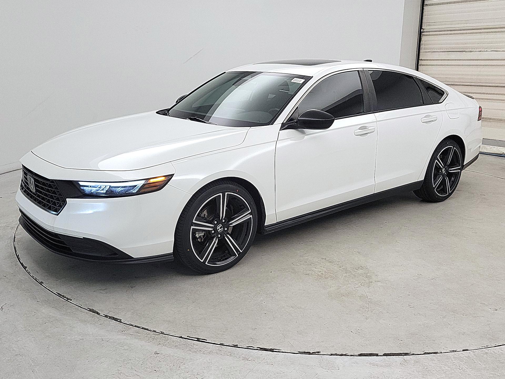 Thumbnail: 2023 Honda Accord - 3